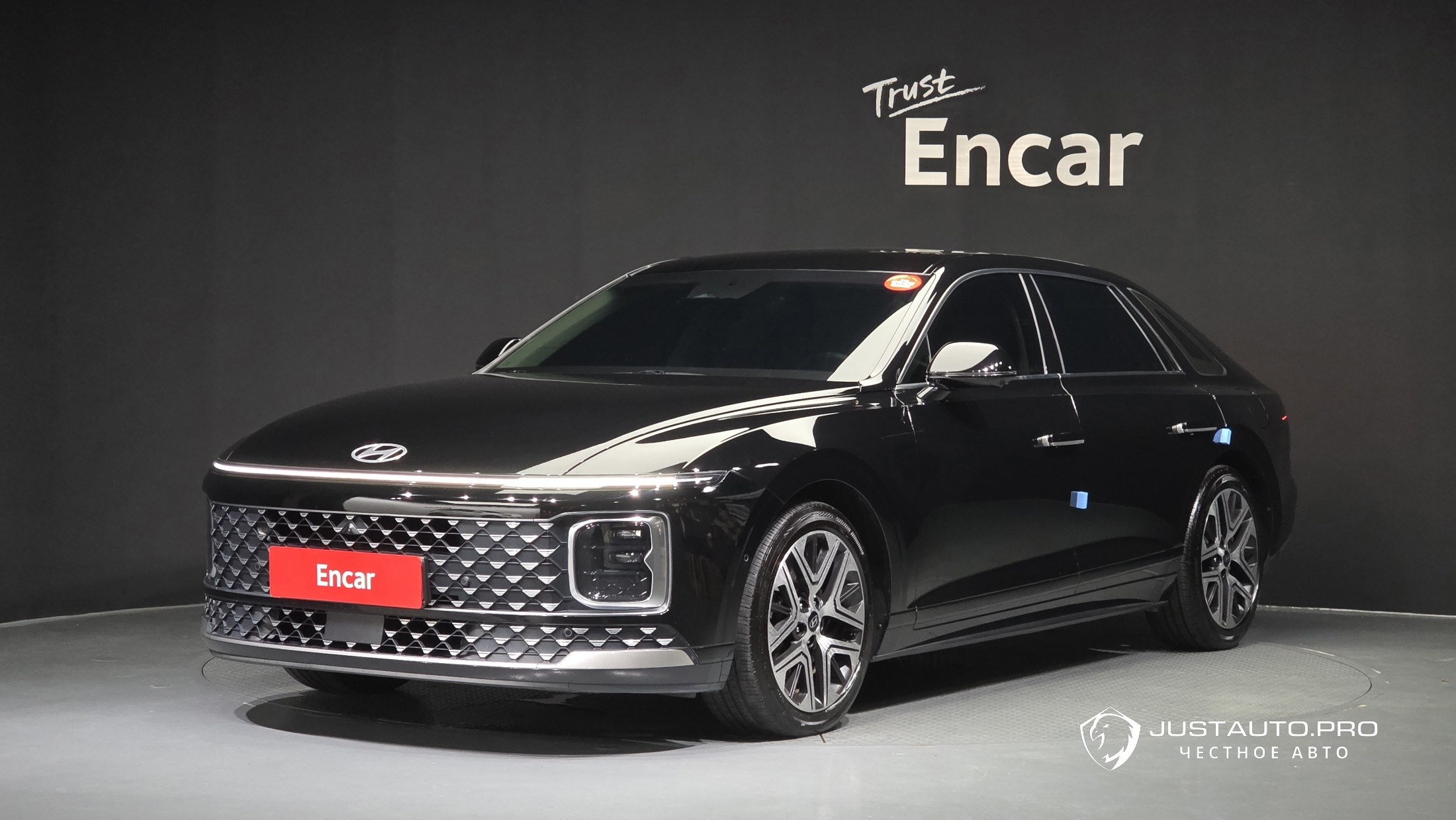 Автомобиль Hyundai Grandeur