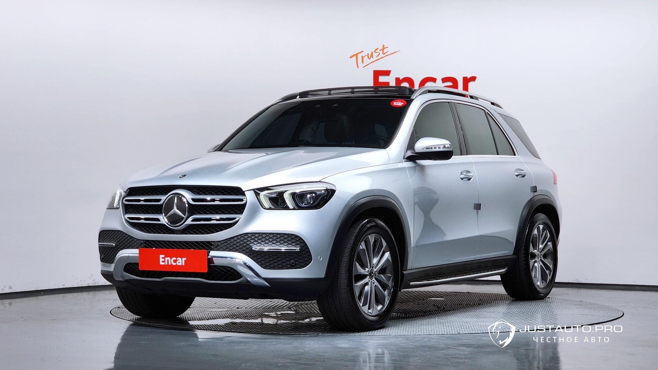 Автомобиль Mercedes-Benz GLE-Class