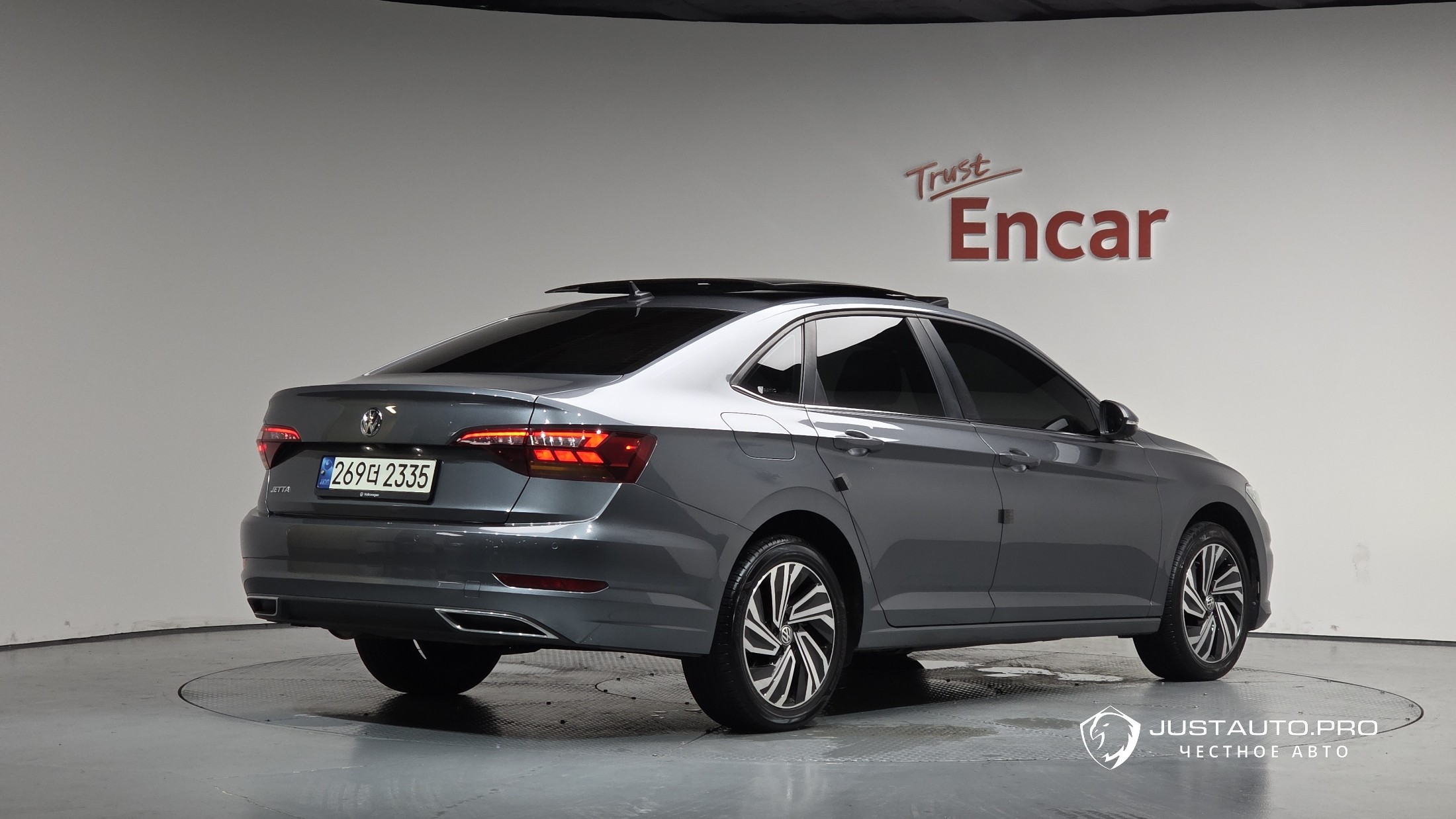Автомобиль Volkswagen Jetta