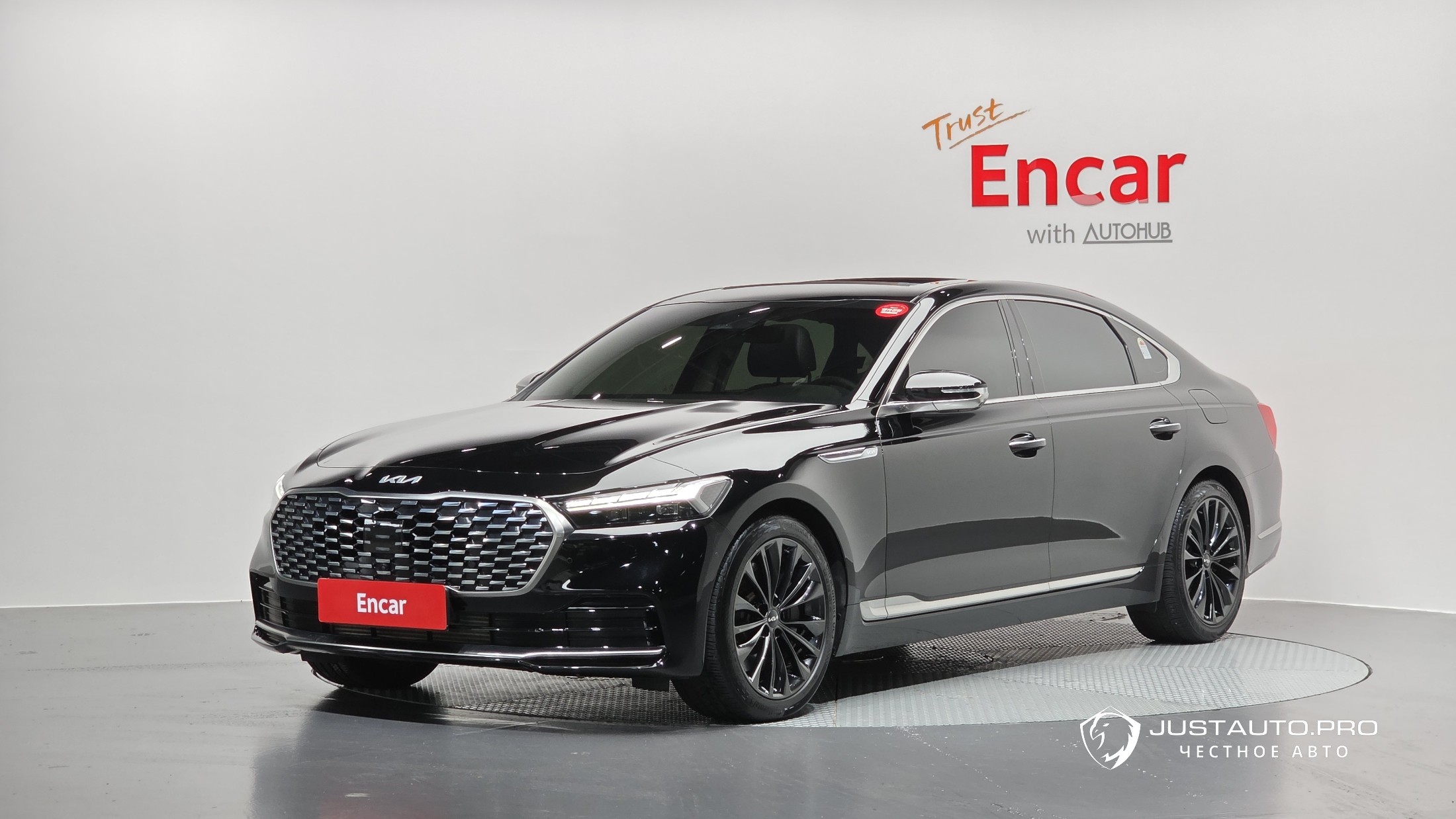 Автомобиль Kia K9