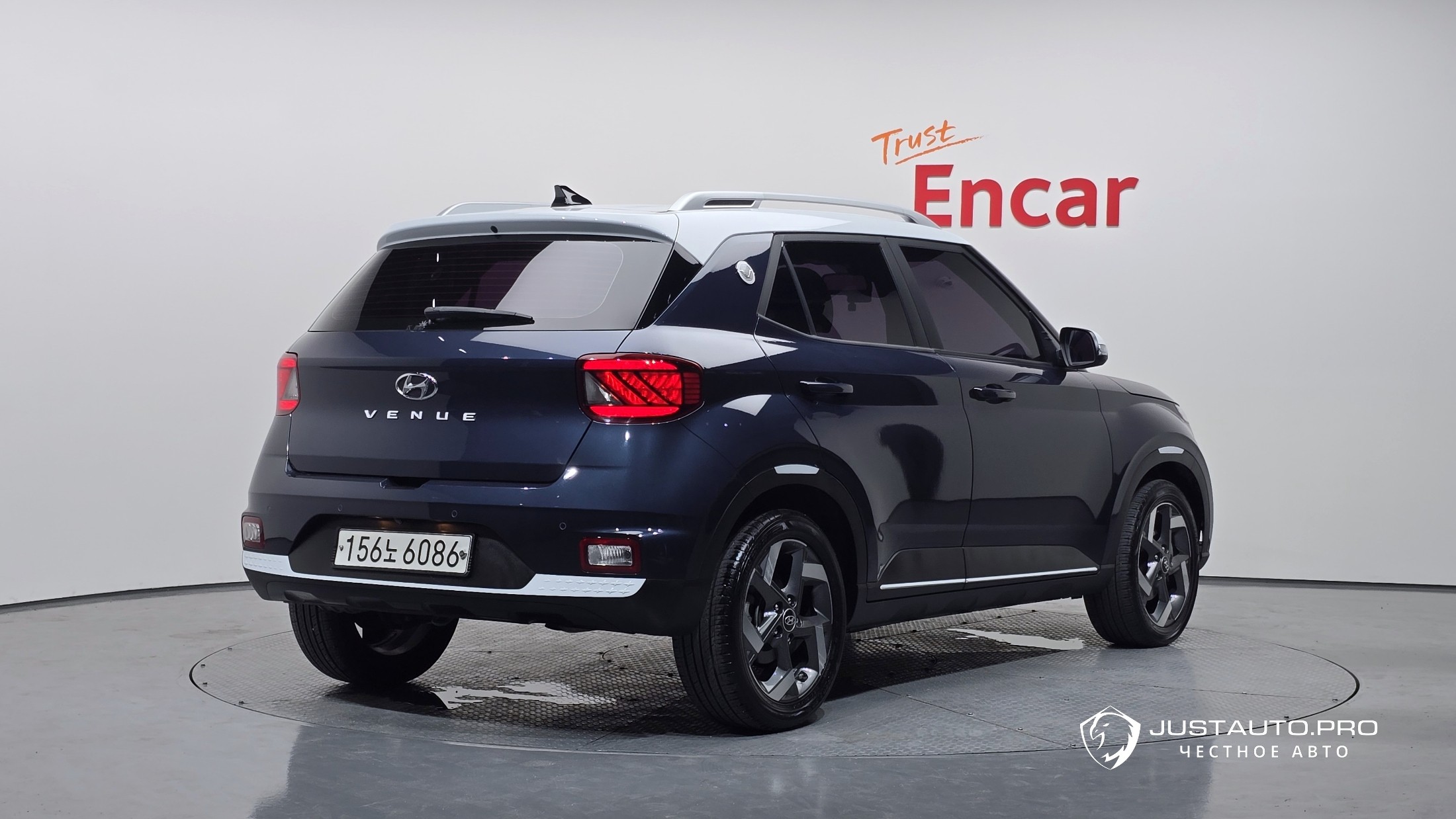 Автомобиль Hyundai Venue