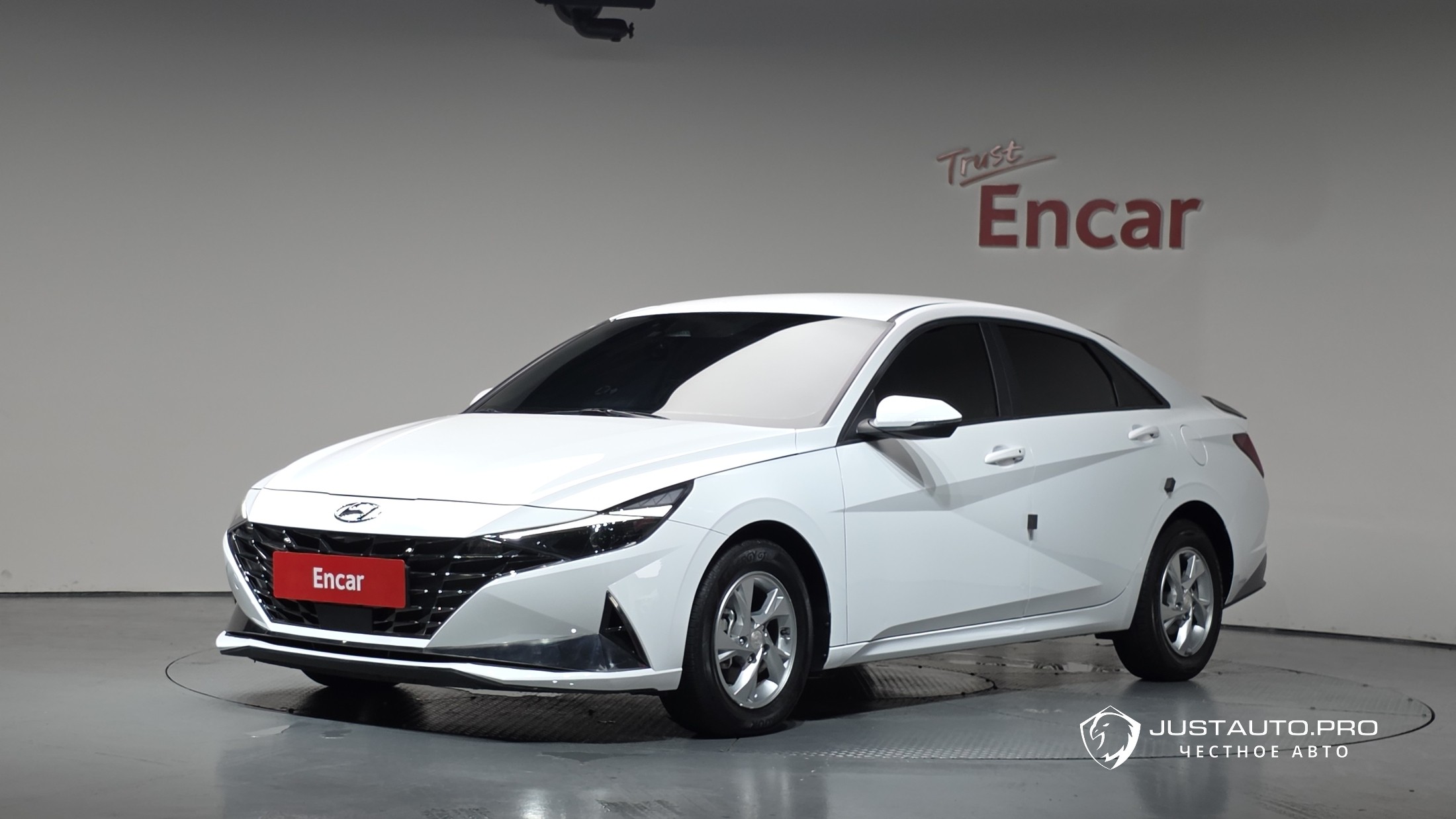 Автомобиль Hyundai AVANTE