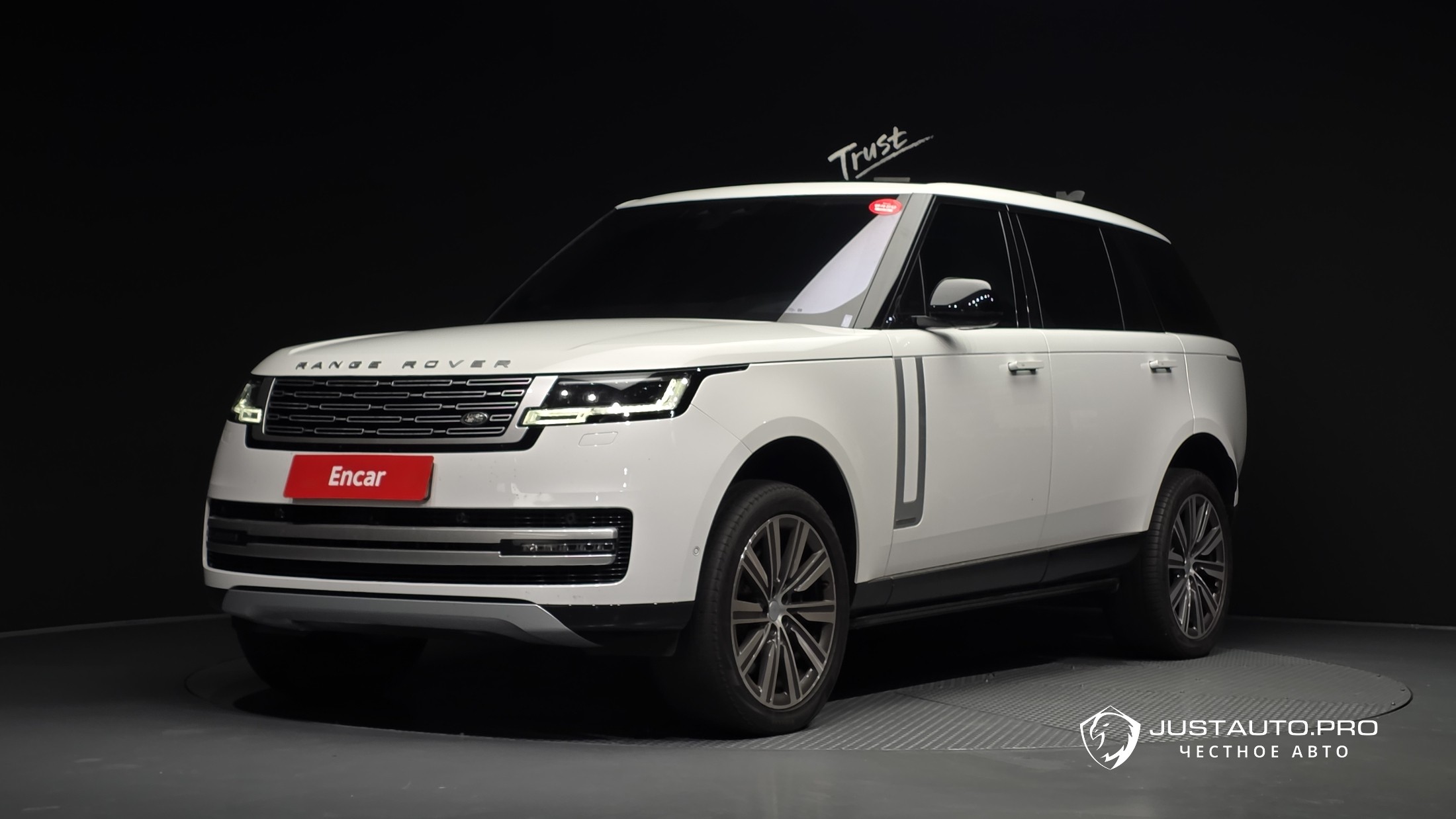 Автомобиль Land Rover Range Rover