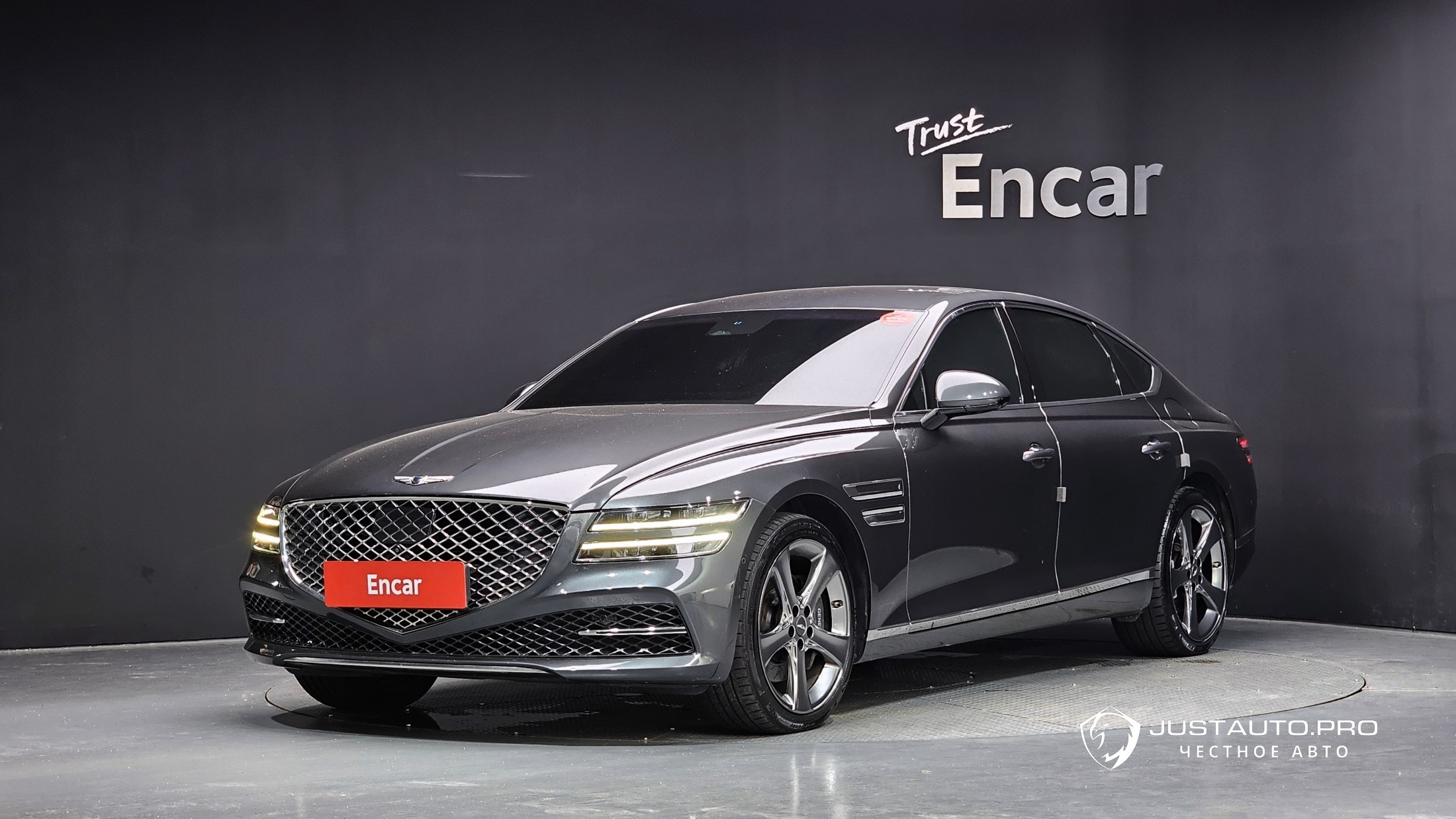Автомобиль Genesis G80