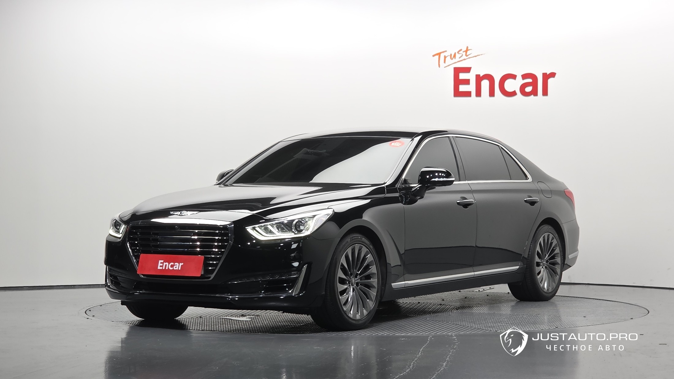 Автомобиль Genesis EQ900