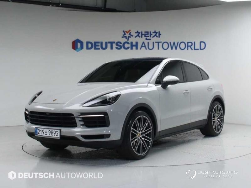 Автомобиль Porsche Cayenne