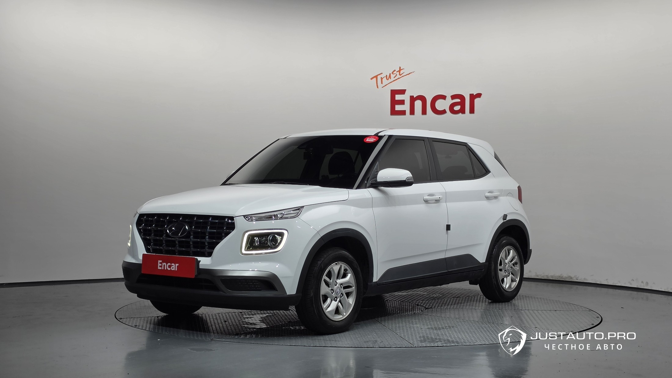 Автомобиль Hyundai Venue