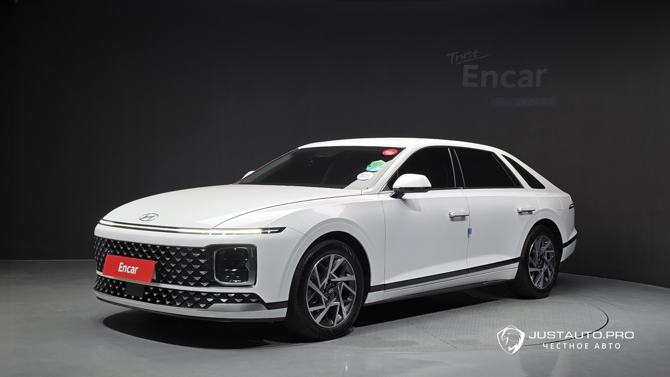 Автомобиль Hyundai Grandeur