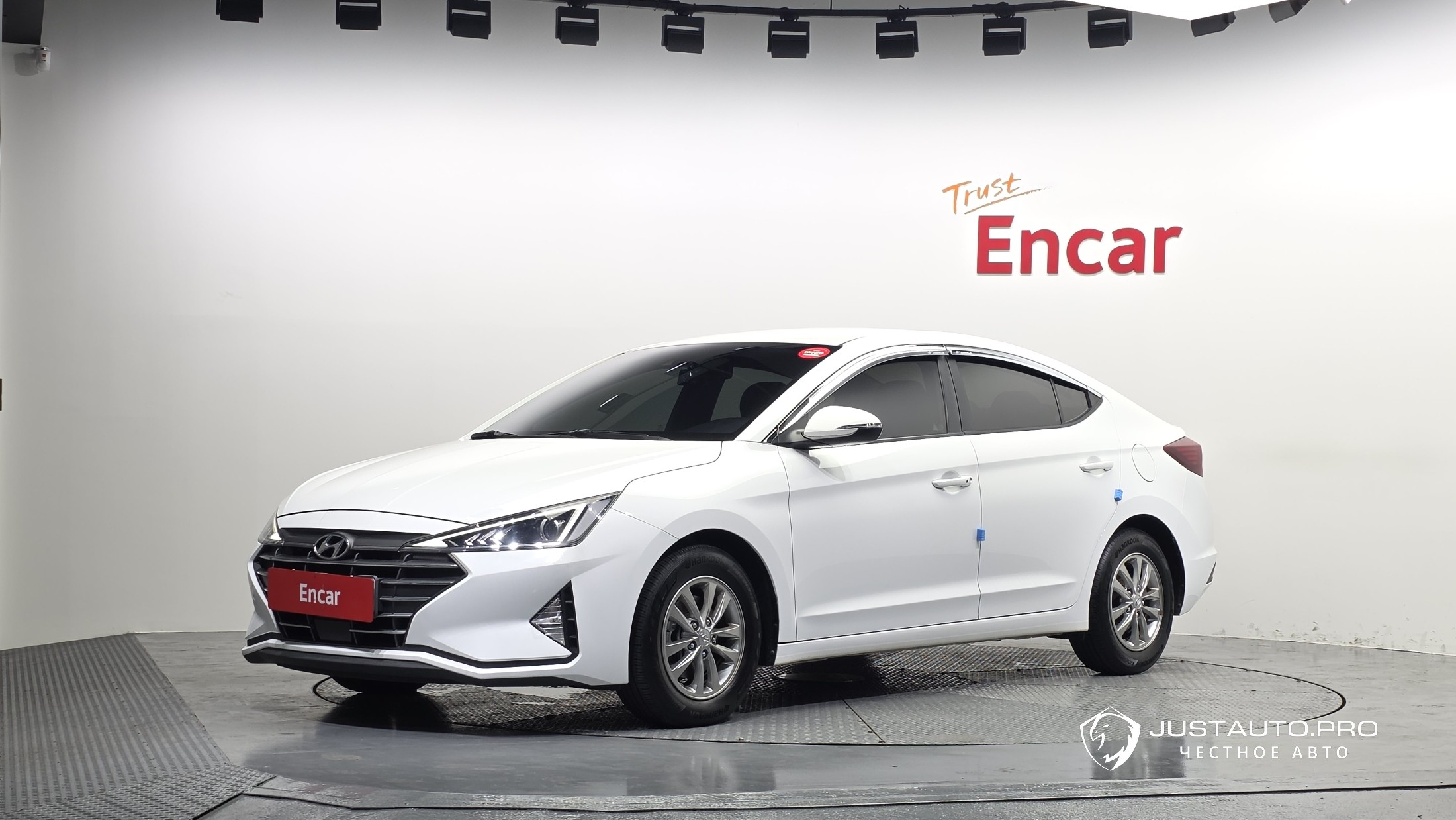 Автомобиль Hyundai AVANTE