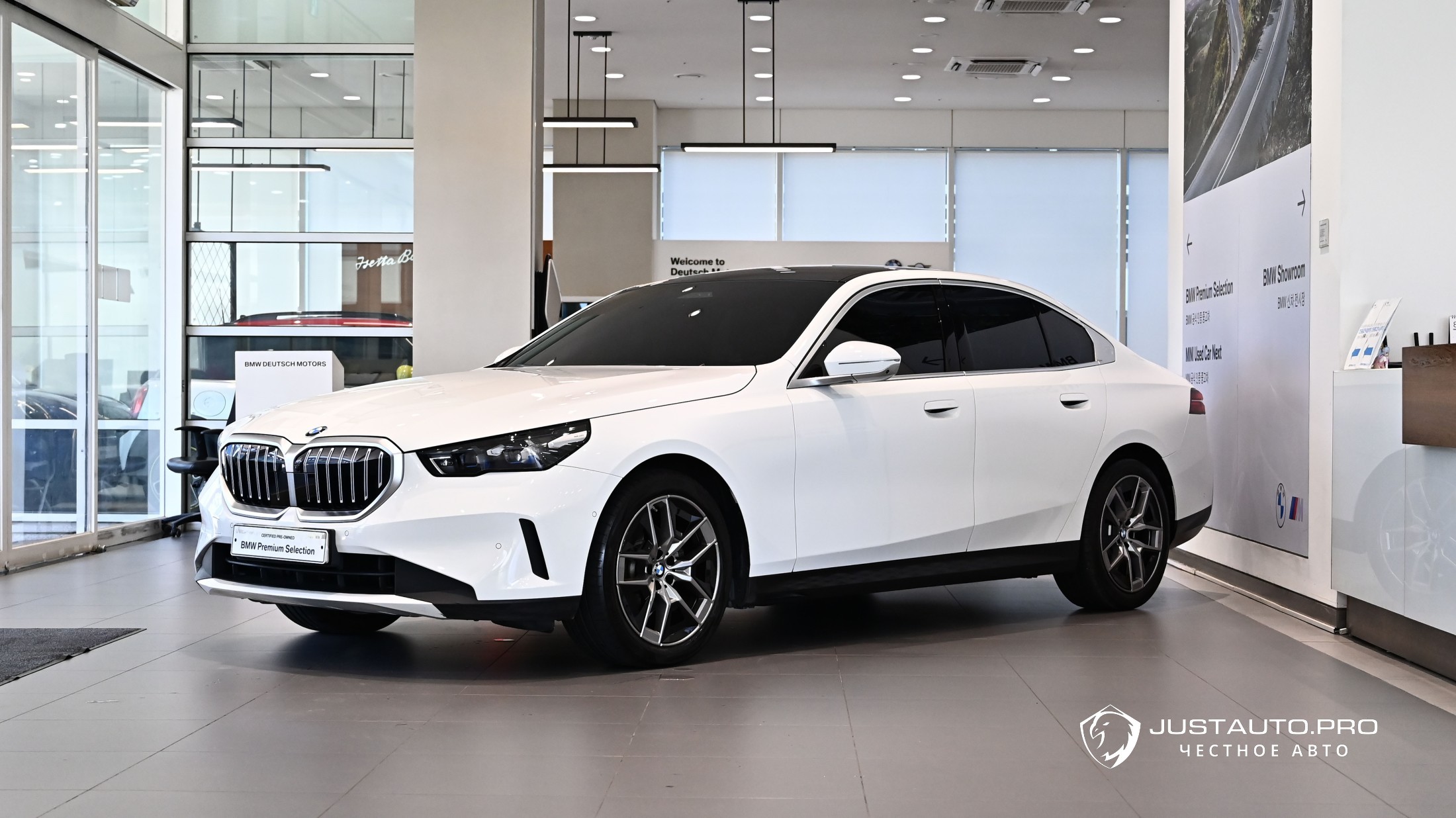 Автомобиль BMW 5-Series