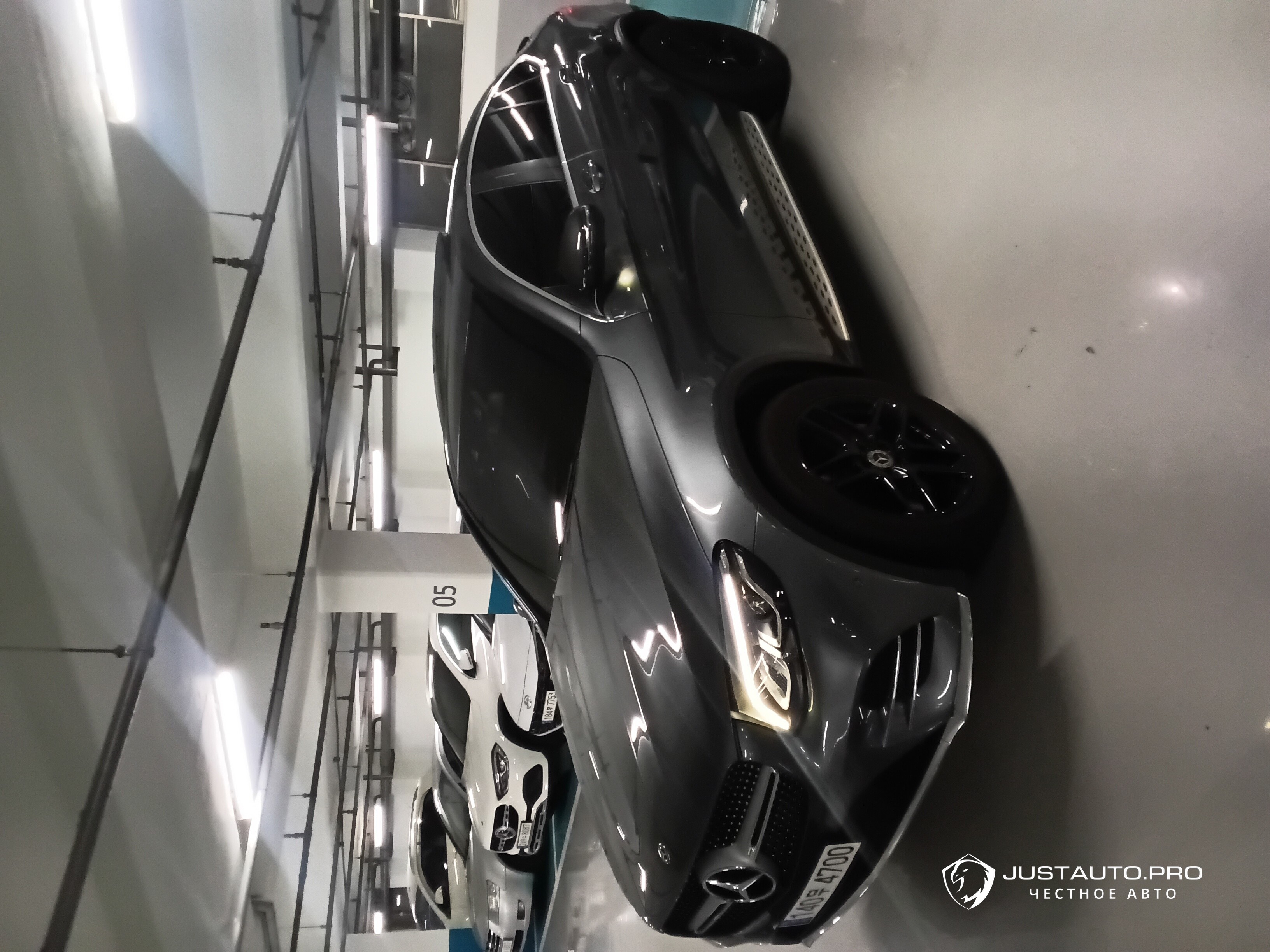 Автомобиль Mercedes-Benz GLC-Class