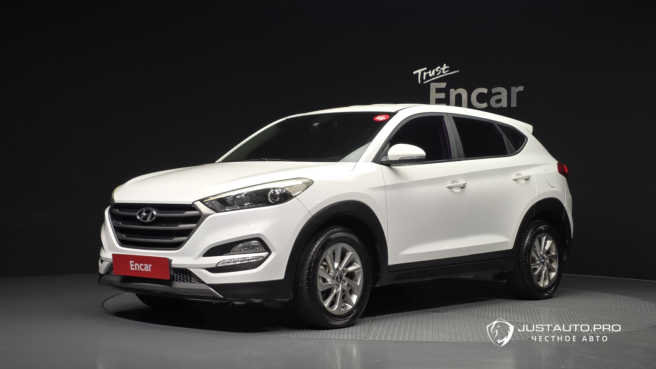 Автомобиль Hyundai Tucson