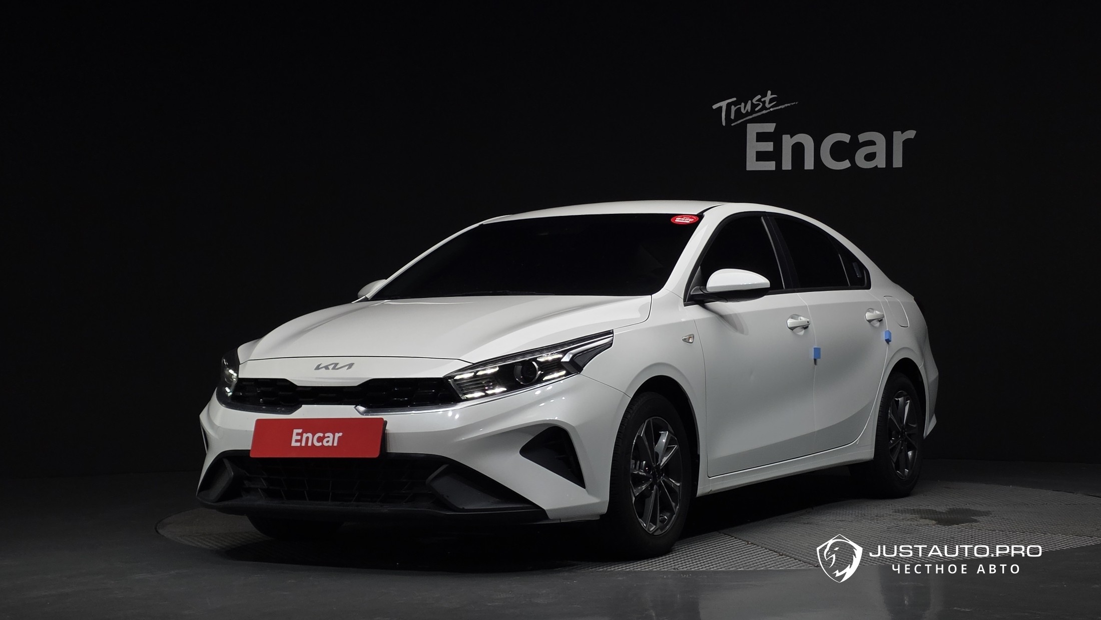 Автомобиль Kia K3
