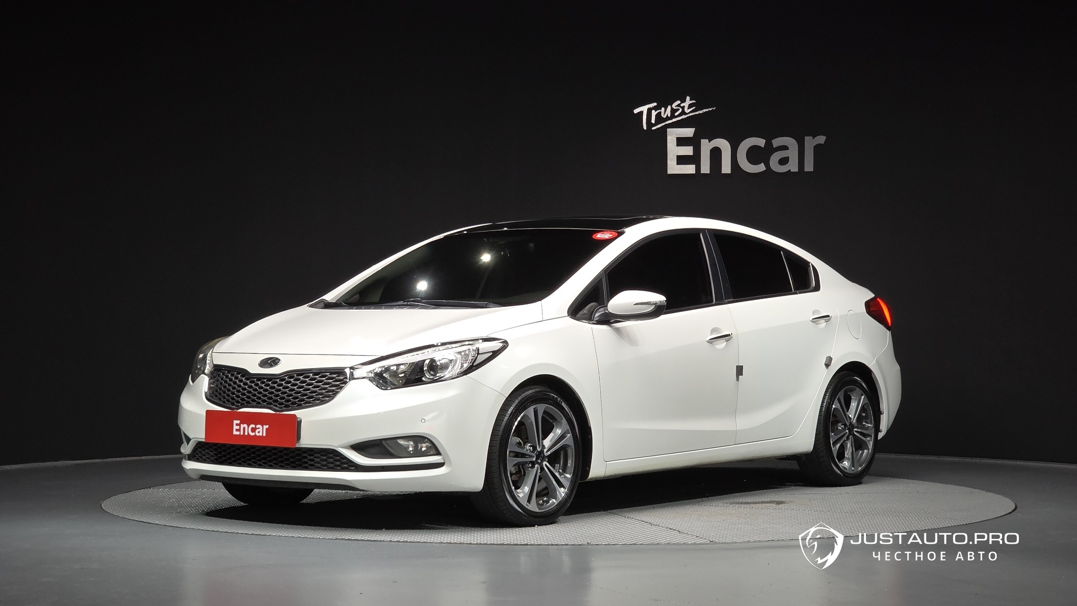 Автомобиль Kia K3