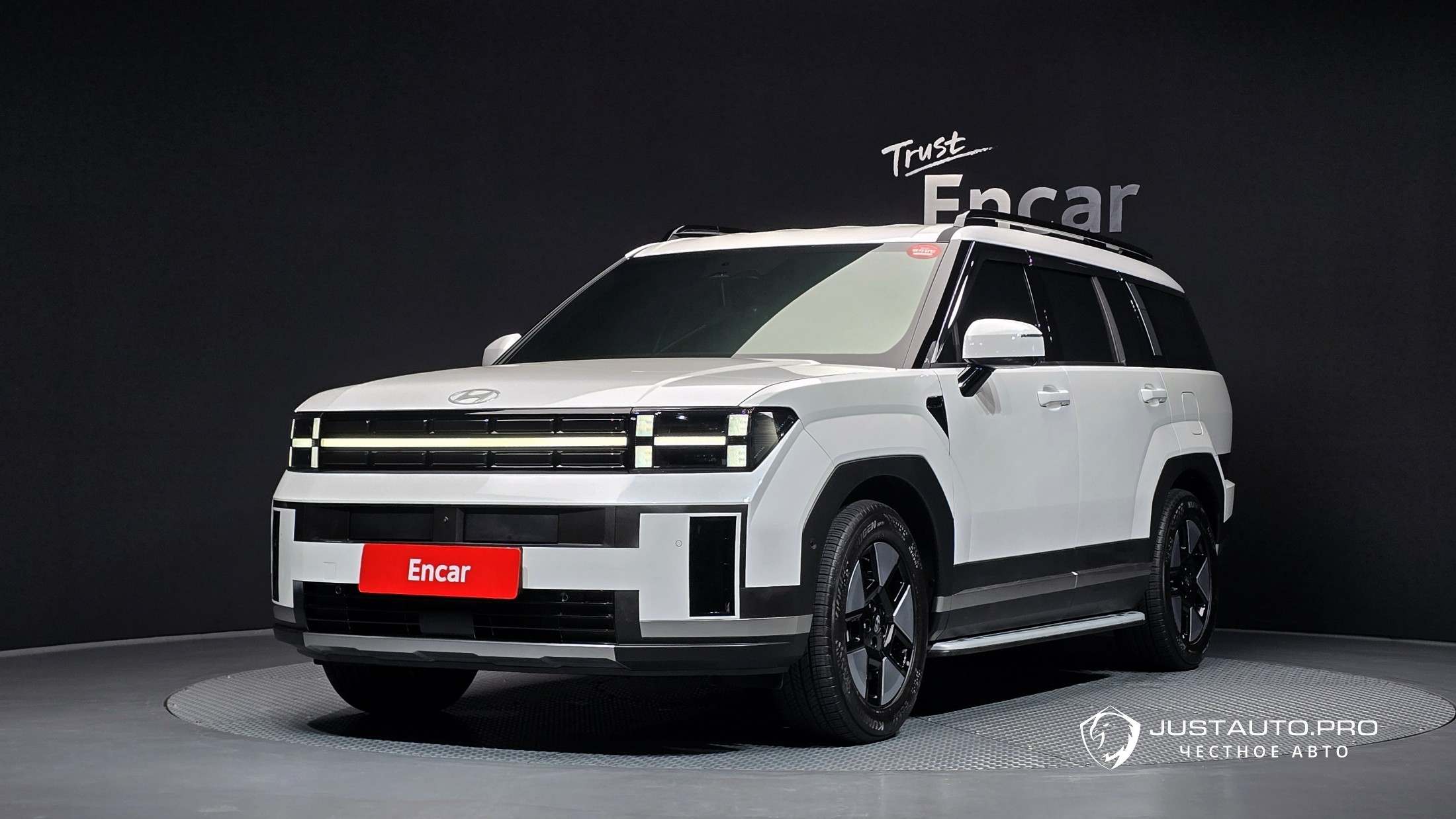 Автомобиль Hyundai Santafe
