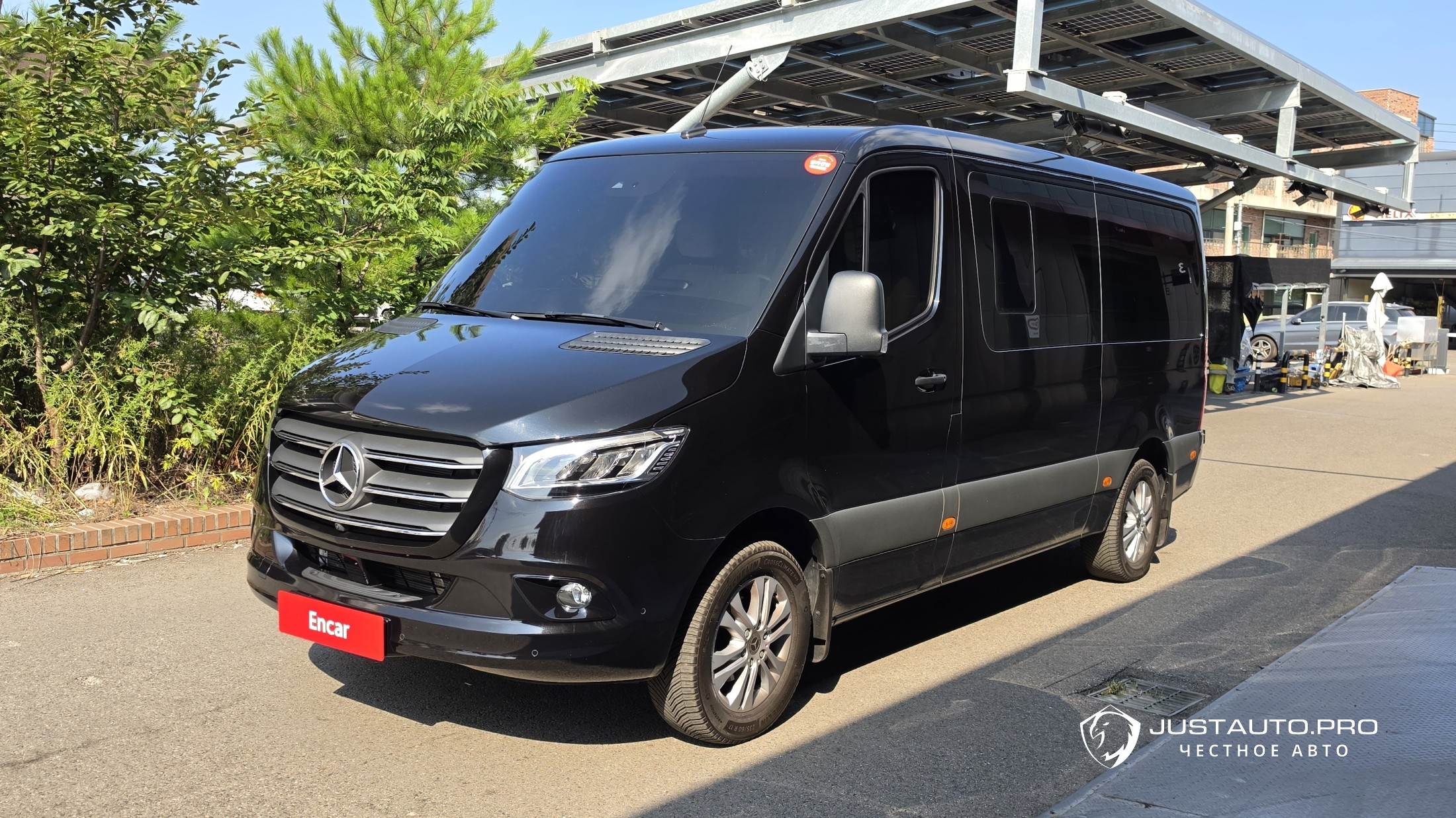 Автомобиль Mercedes-Benz Sprinter