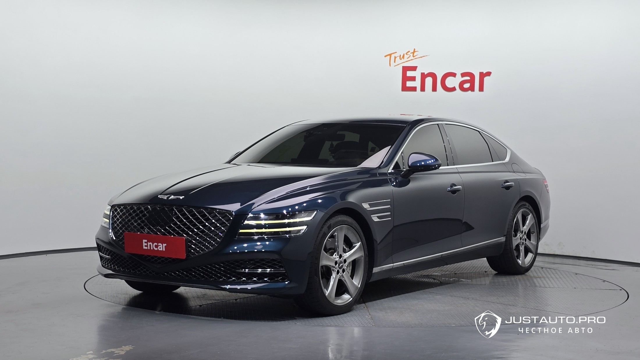 Автомобиль Genesis G80