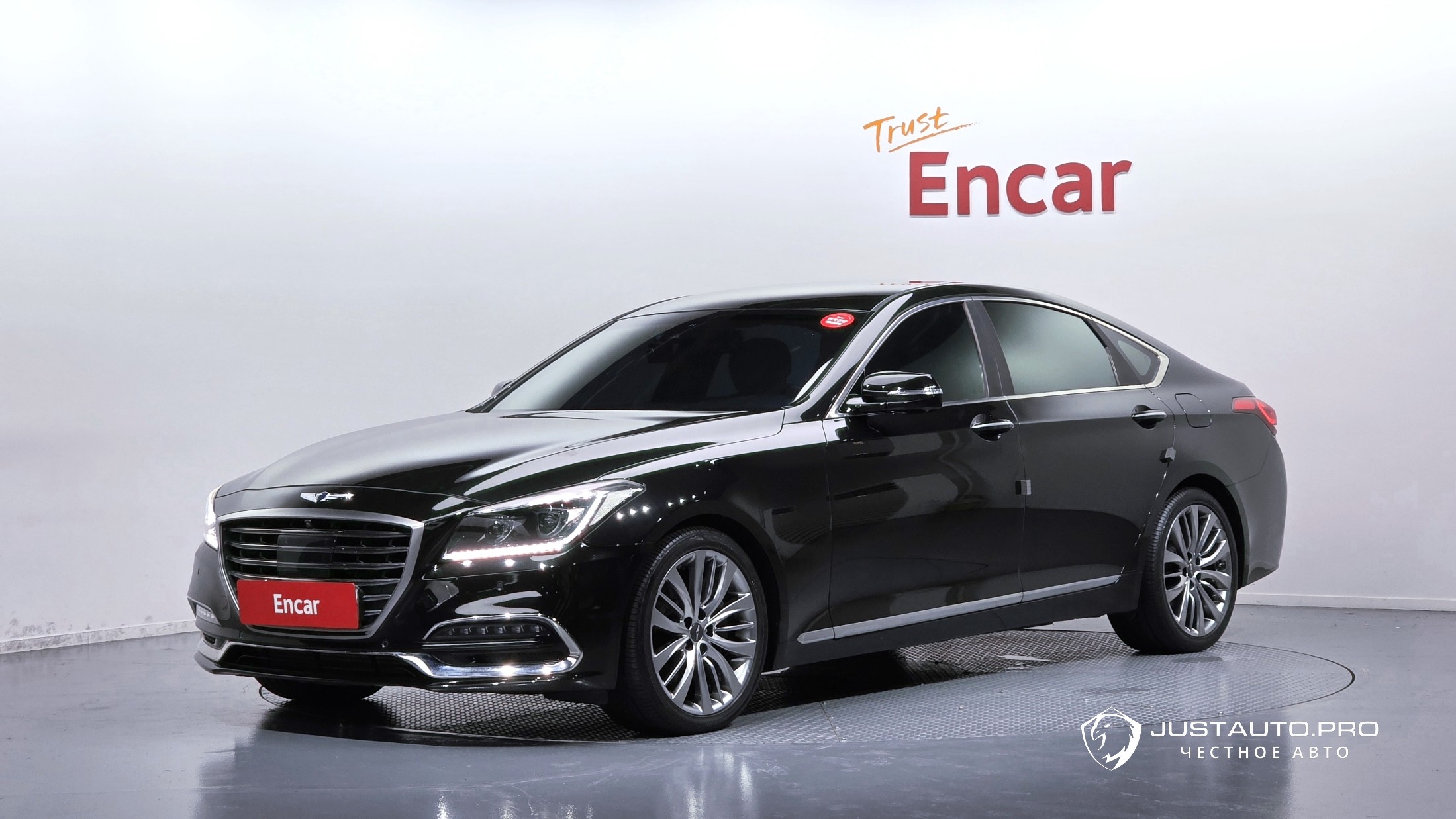 Автомобиль Genesis G80