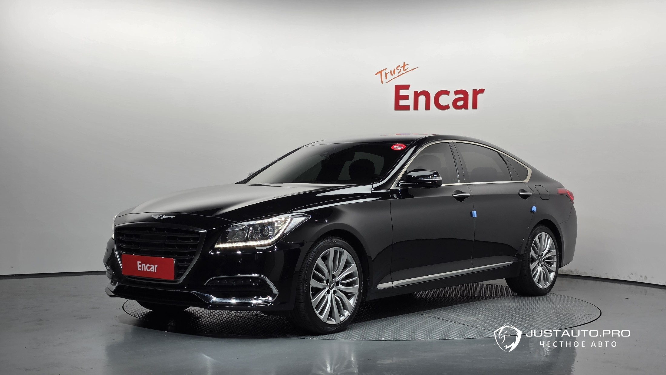 Автомобиль Genesis G80