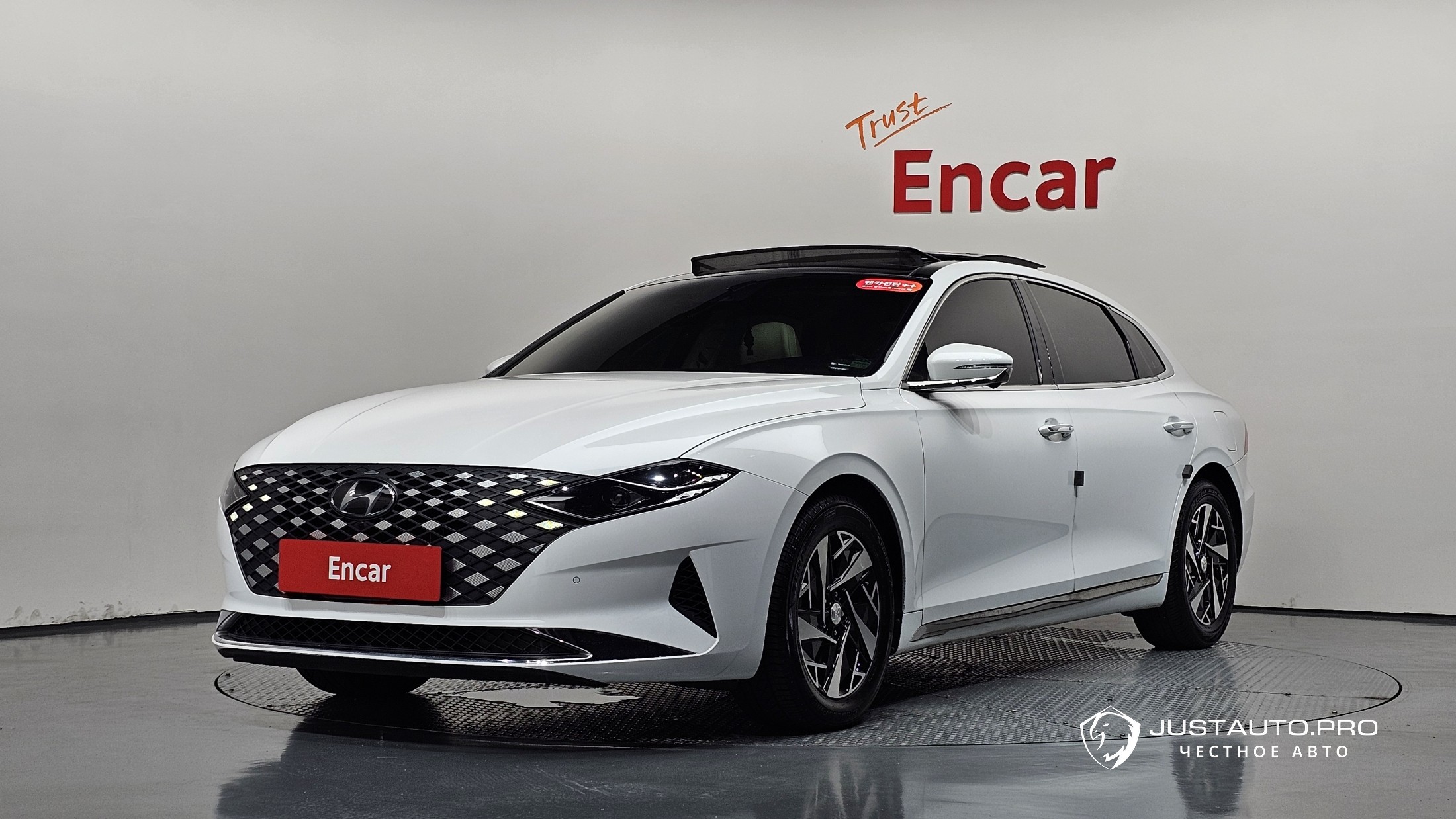Автомобиль Hyundai Grandeur