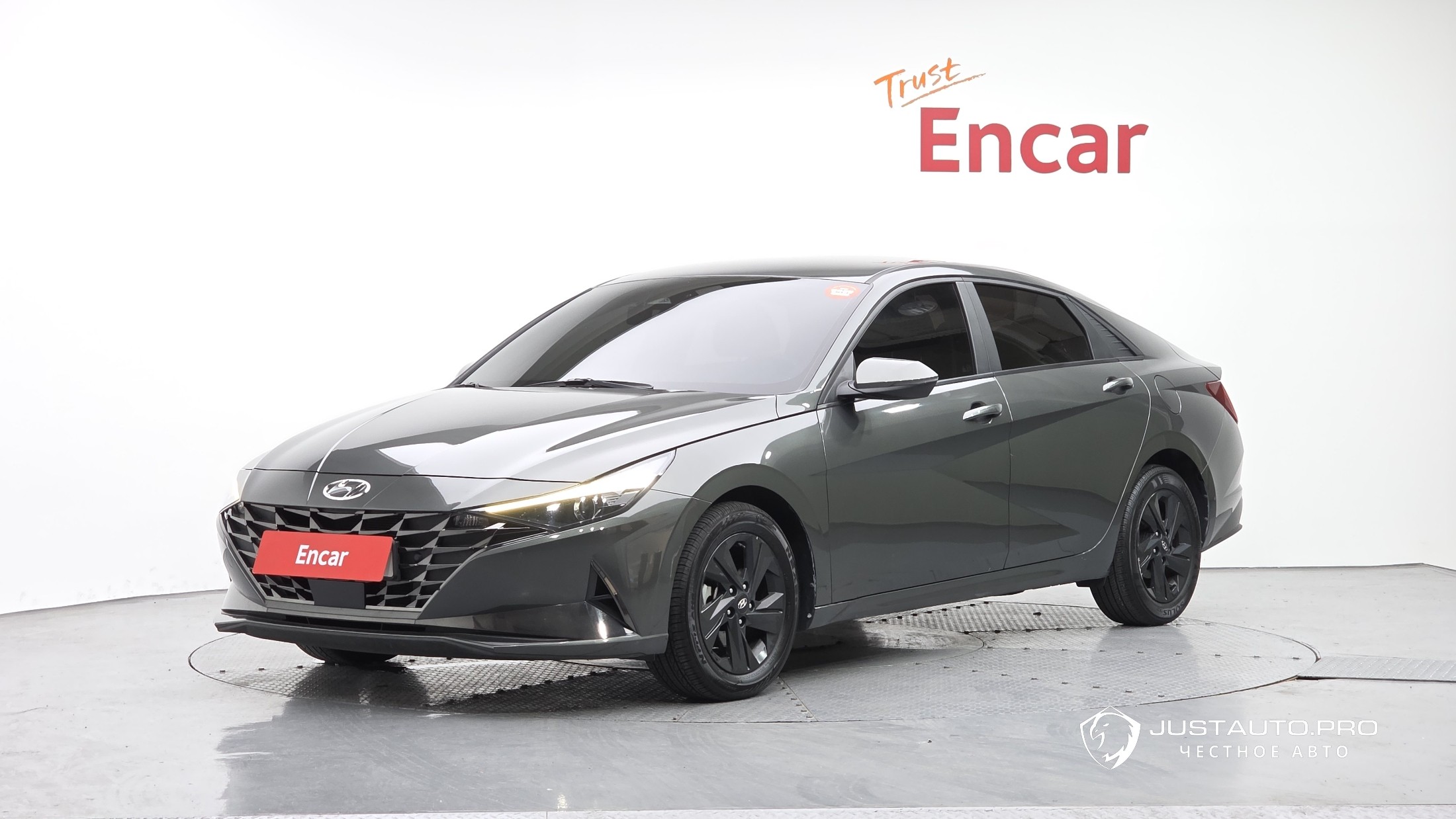 Автомобиль Hyundai AVANTE