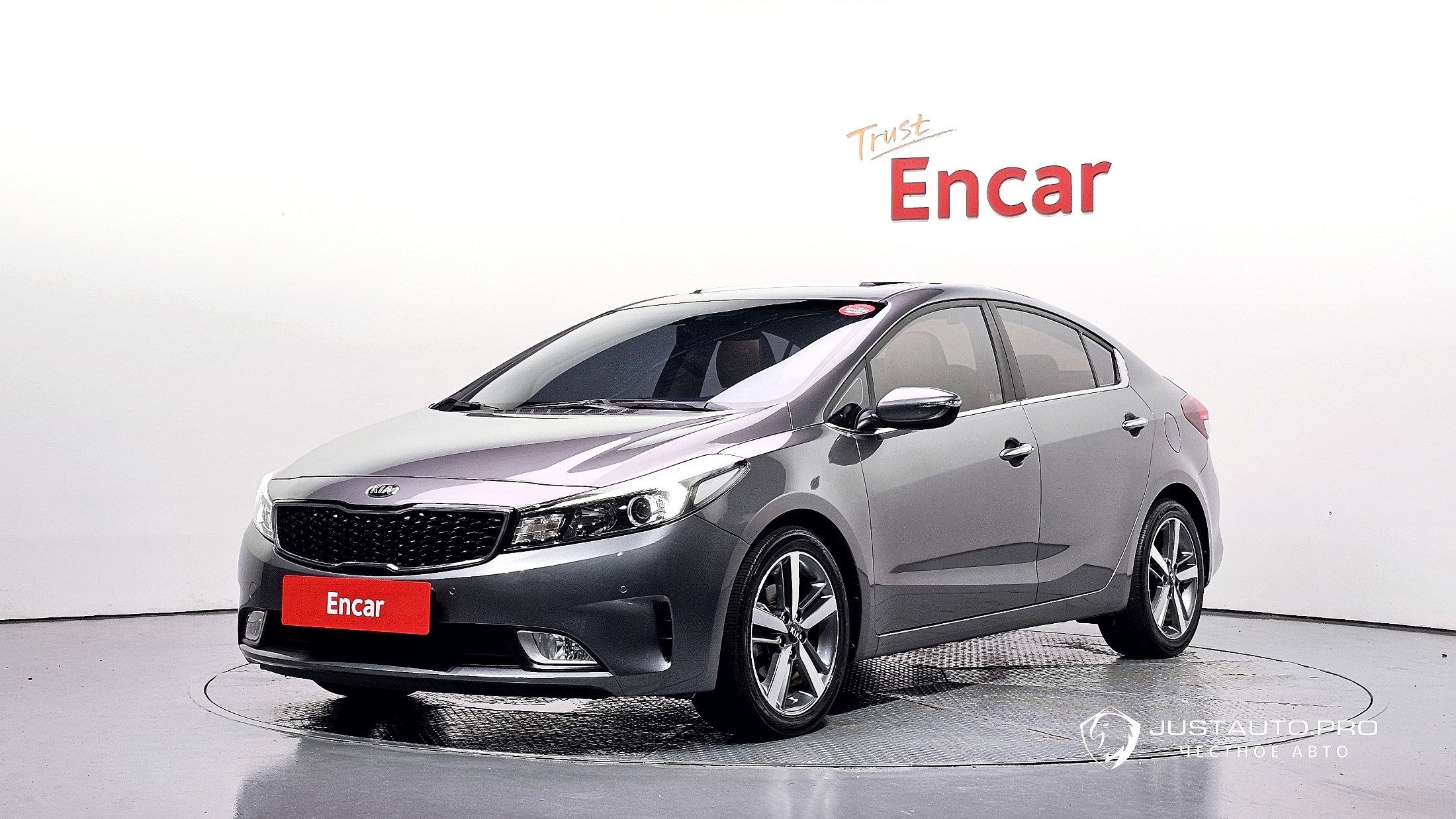 Автомобиль Kia K3