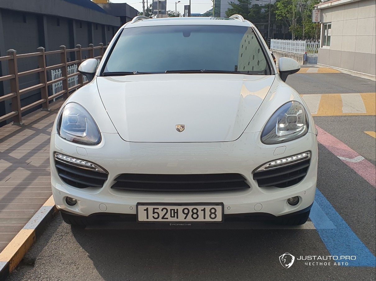 Автомобиль Porsche Cayenne