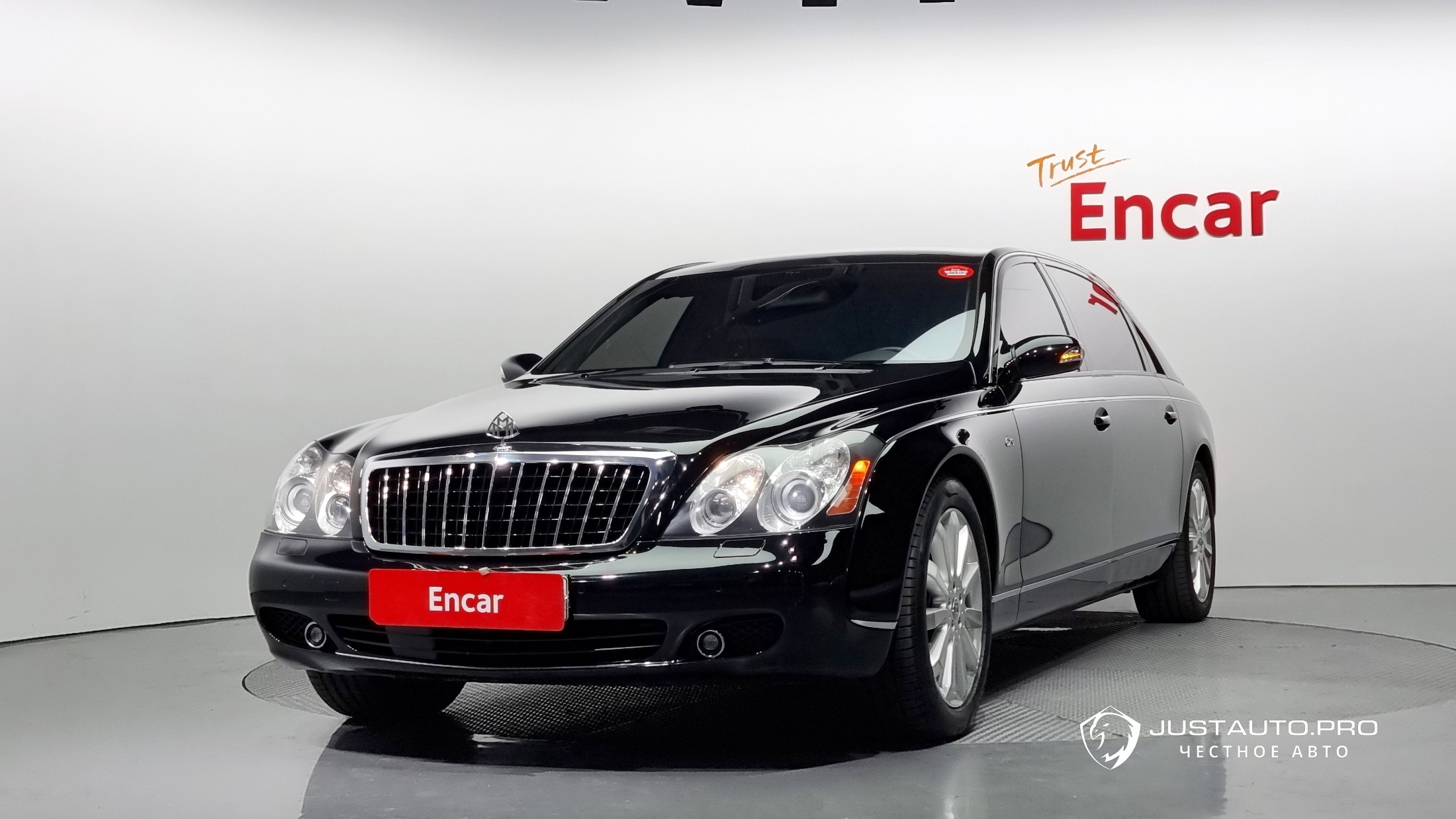 Автомобиль Maybach 62s