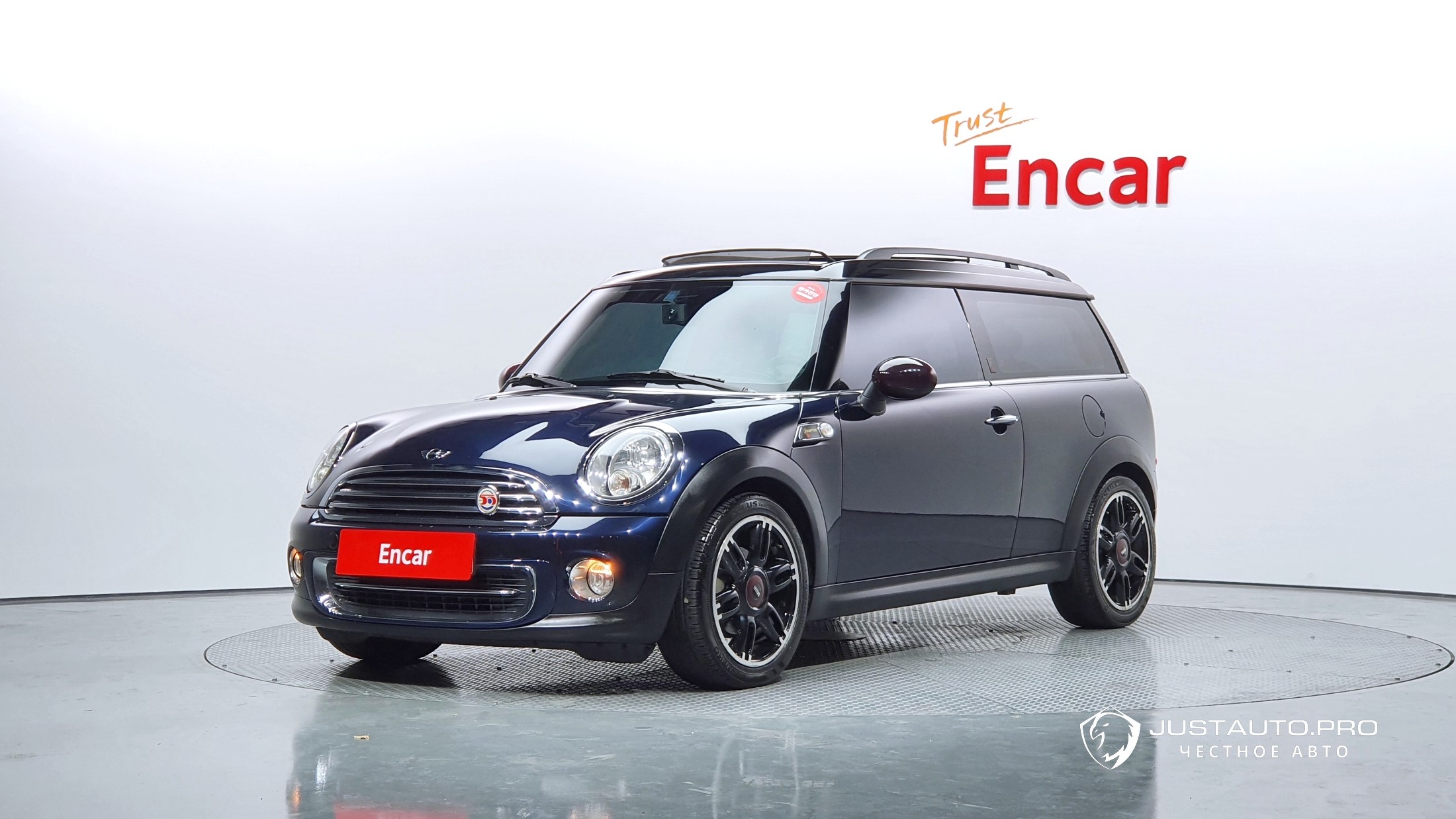 Автомобиль Mini Clubman