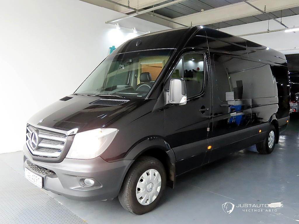 Автомобиль Mercedes-Benz Sprinter