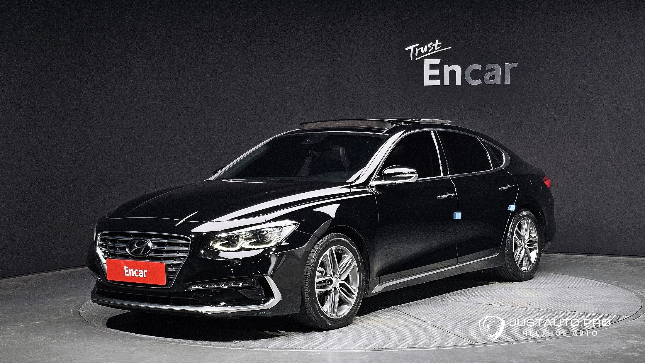 Автомобиль Hyundai Grandeur