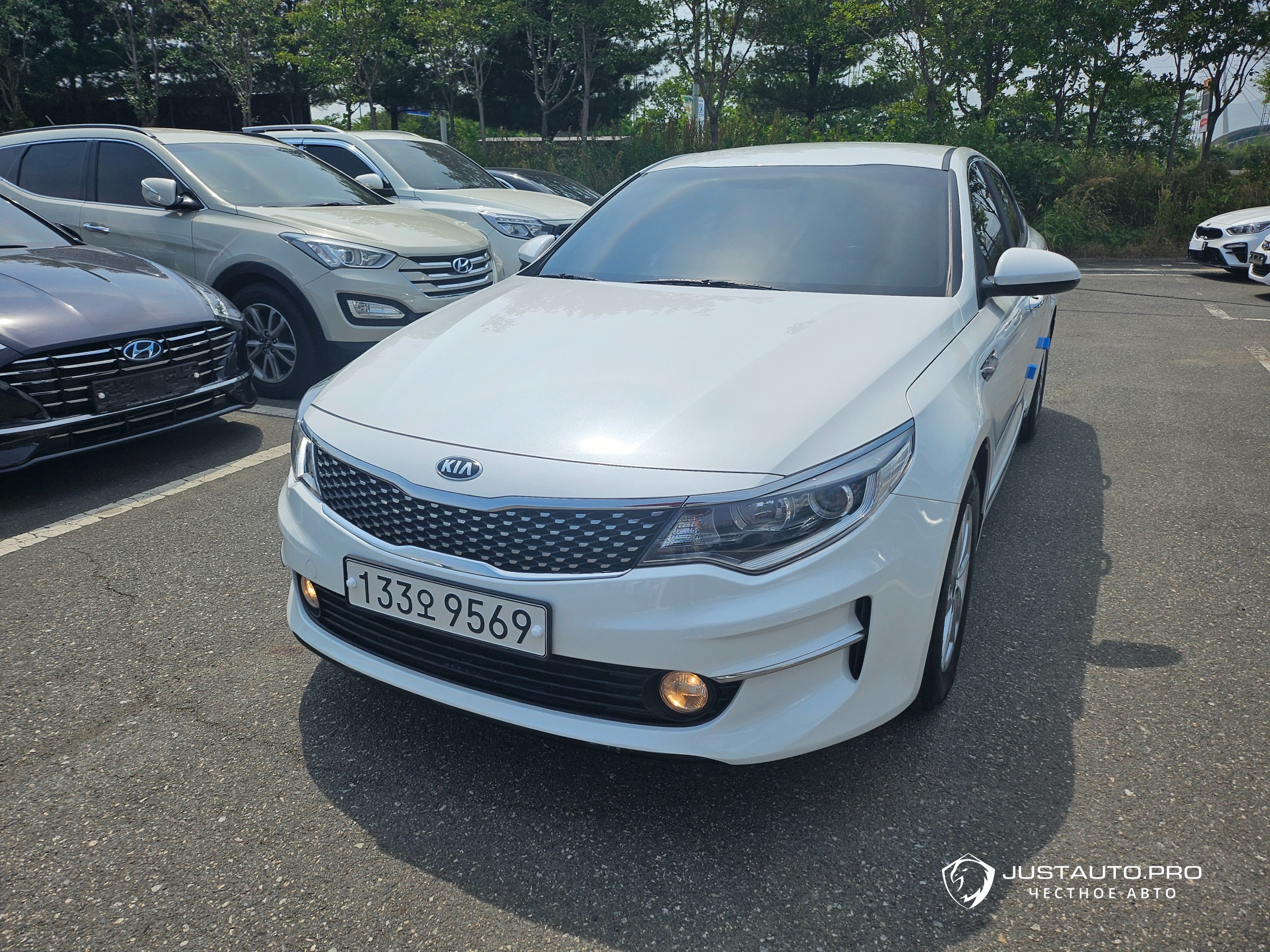 Автомобиль Kia K5