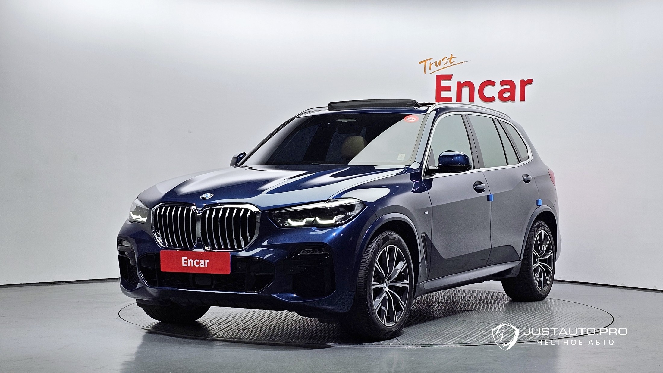 Автомобиль BMW X5