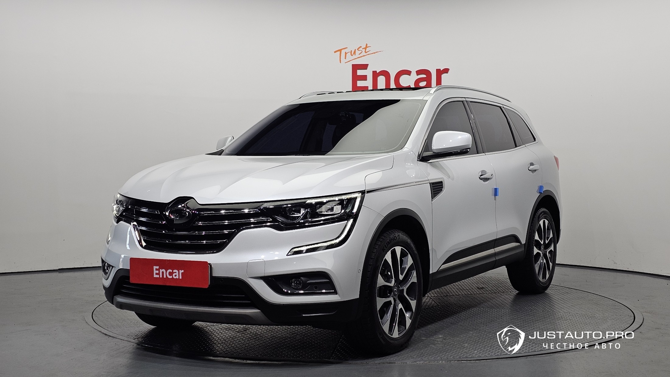 Автомобиль Renault-KoreaSamsung QM6