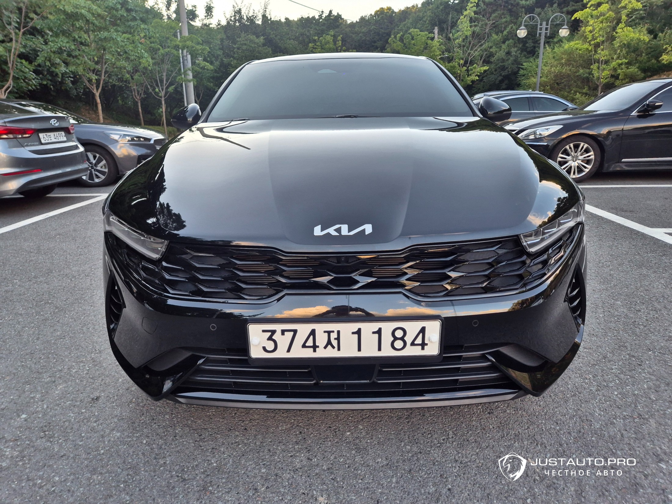 Автомобиль Kia K5