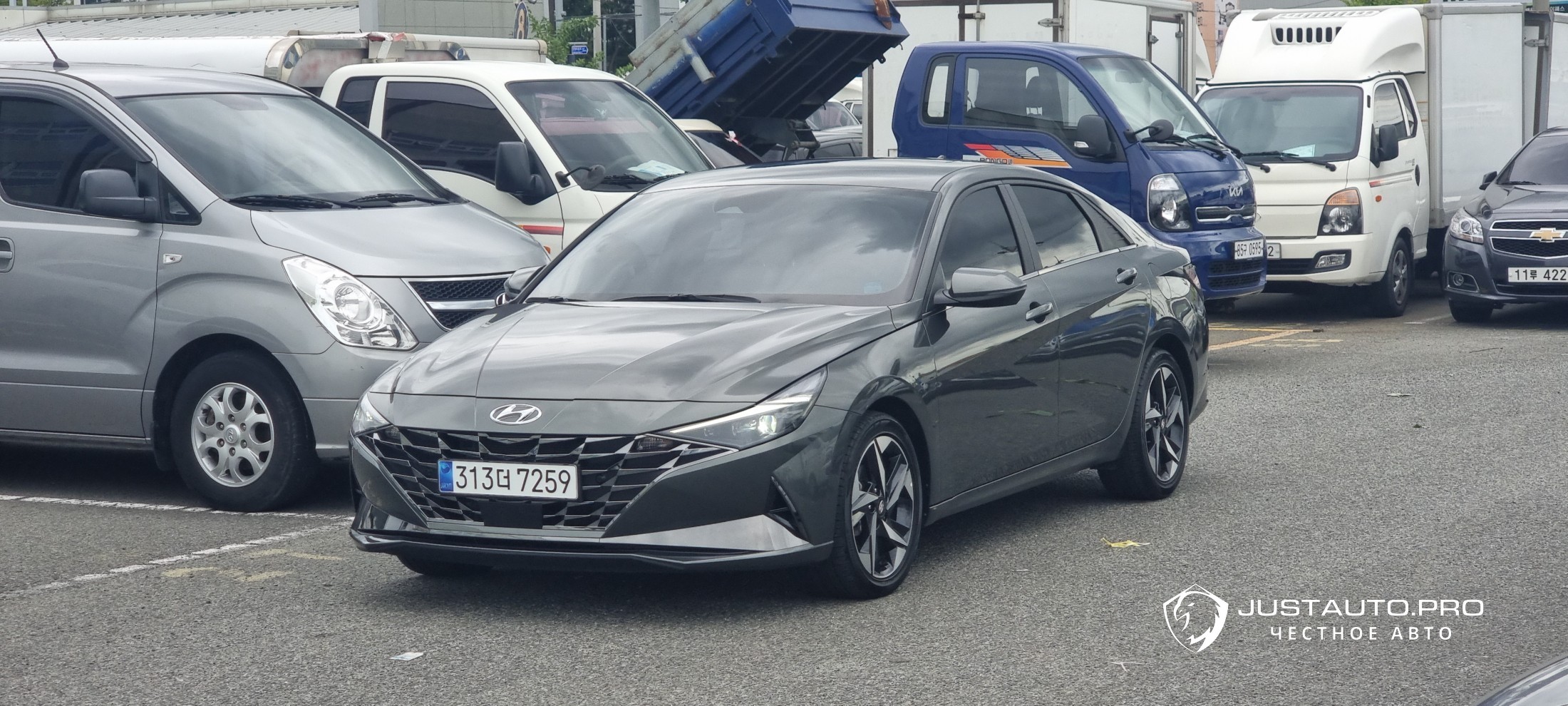 Автомобиль Hyundai AVANTE