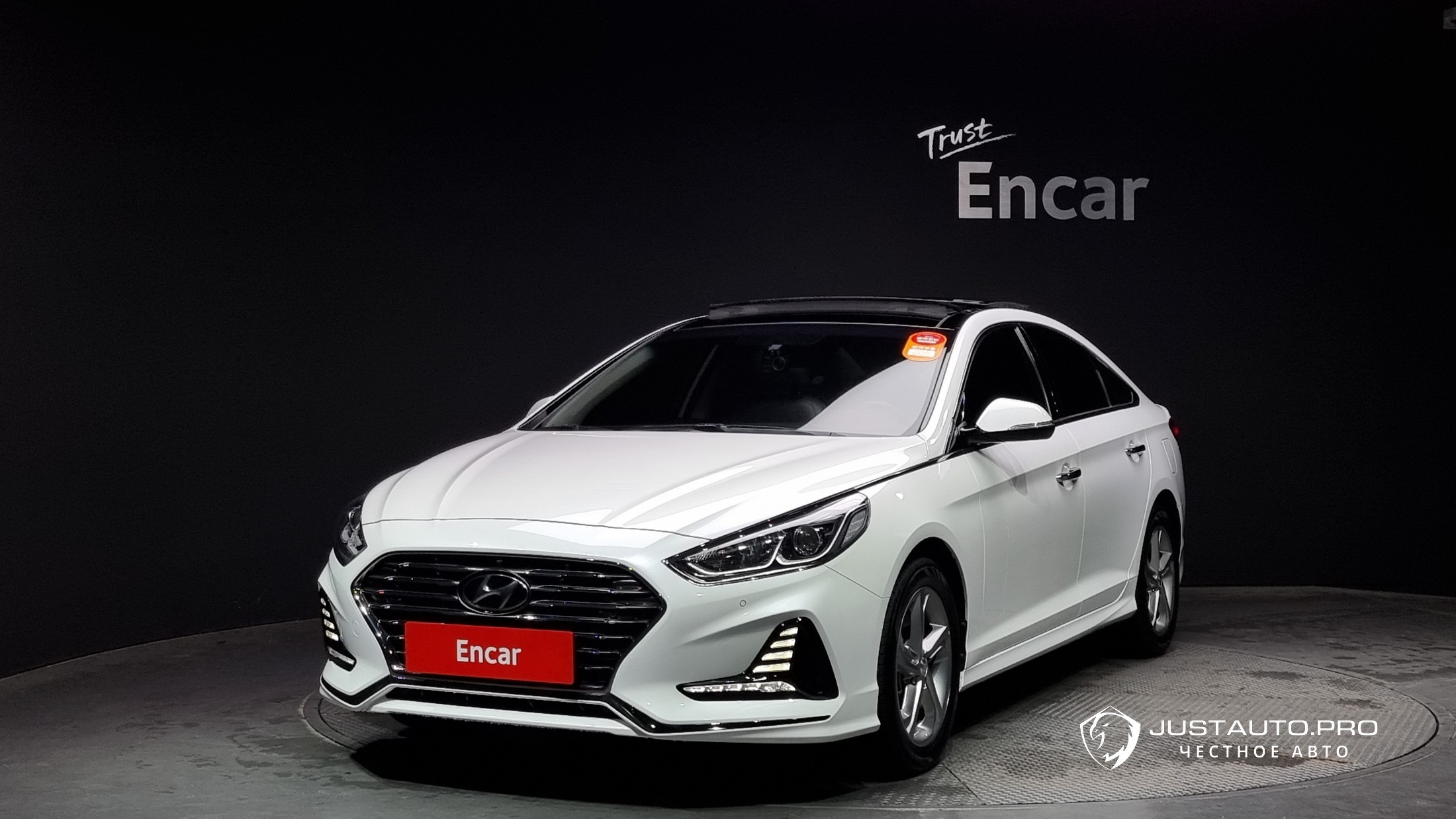 Автомобиль Hyundai Sonata