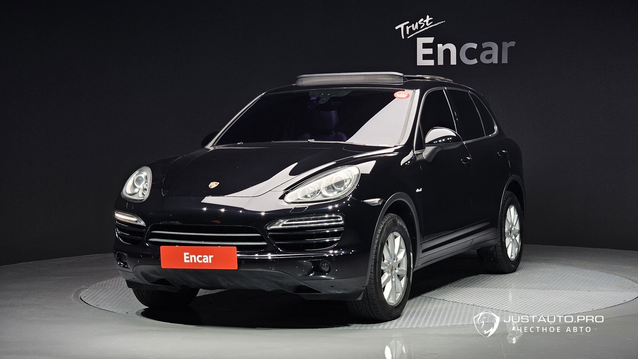 Автомобиль Porsche Cayenne