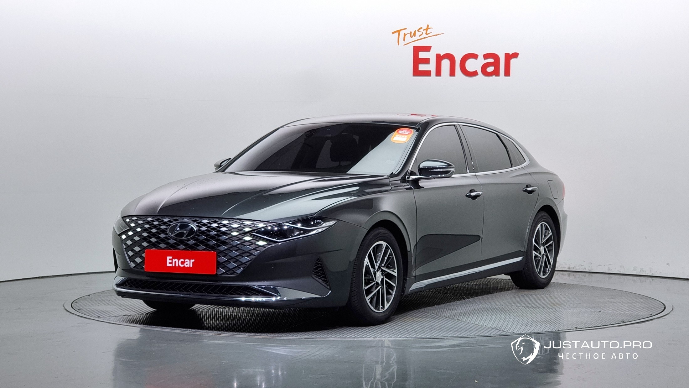 Автомобиль Hyundai Grandeur
