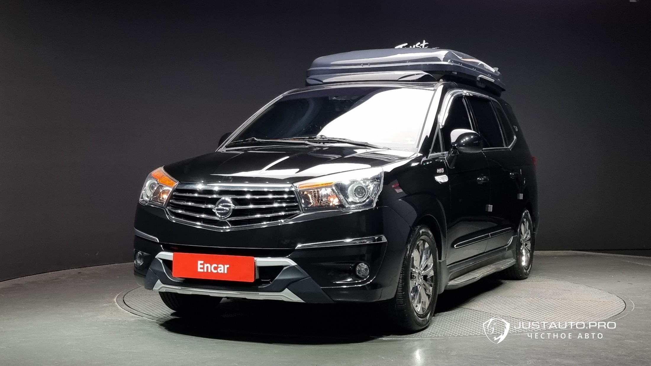 Автомобиль KG_Mobility_Ssangyong KORANDO