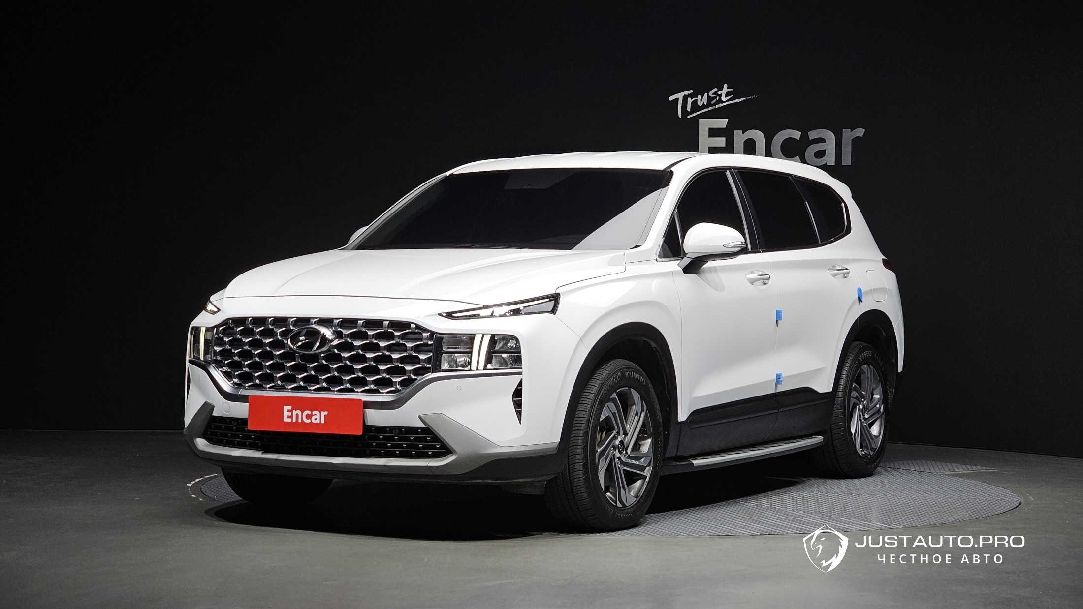 Автомобиль Hyundai Santafe