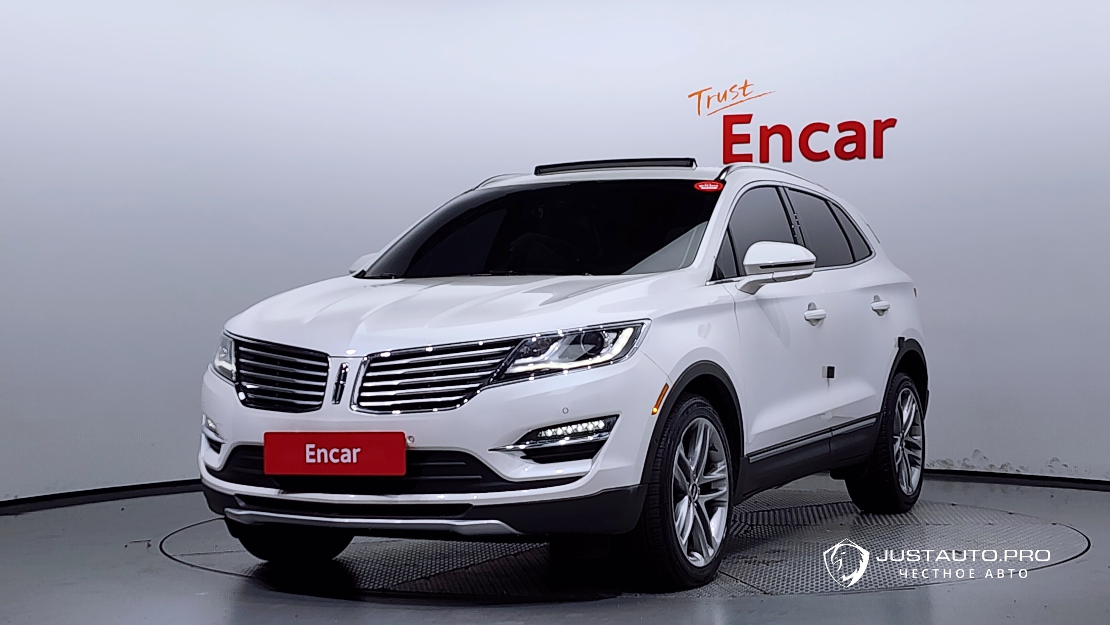 Автомобиль Lincoln MKC