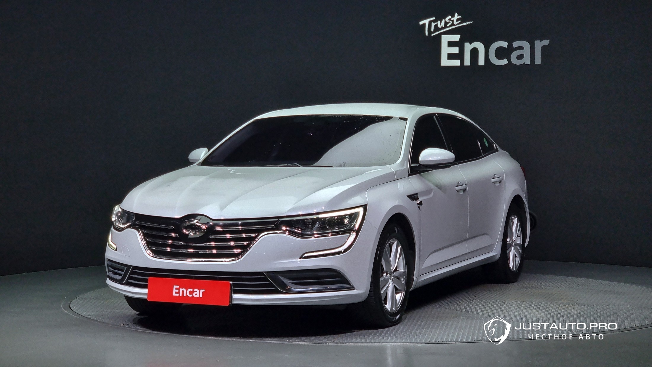 Автомобиль Renault-KoreaSamsung SM6