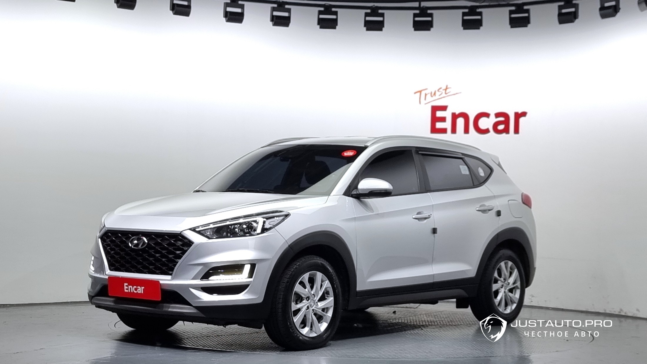Автомобиль Hyundai Tucson
