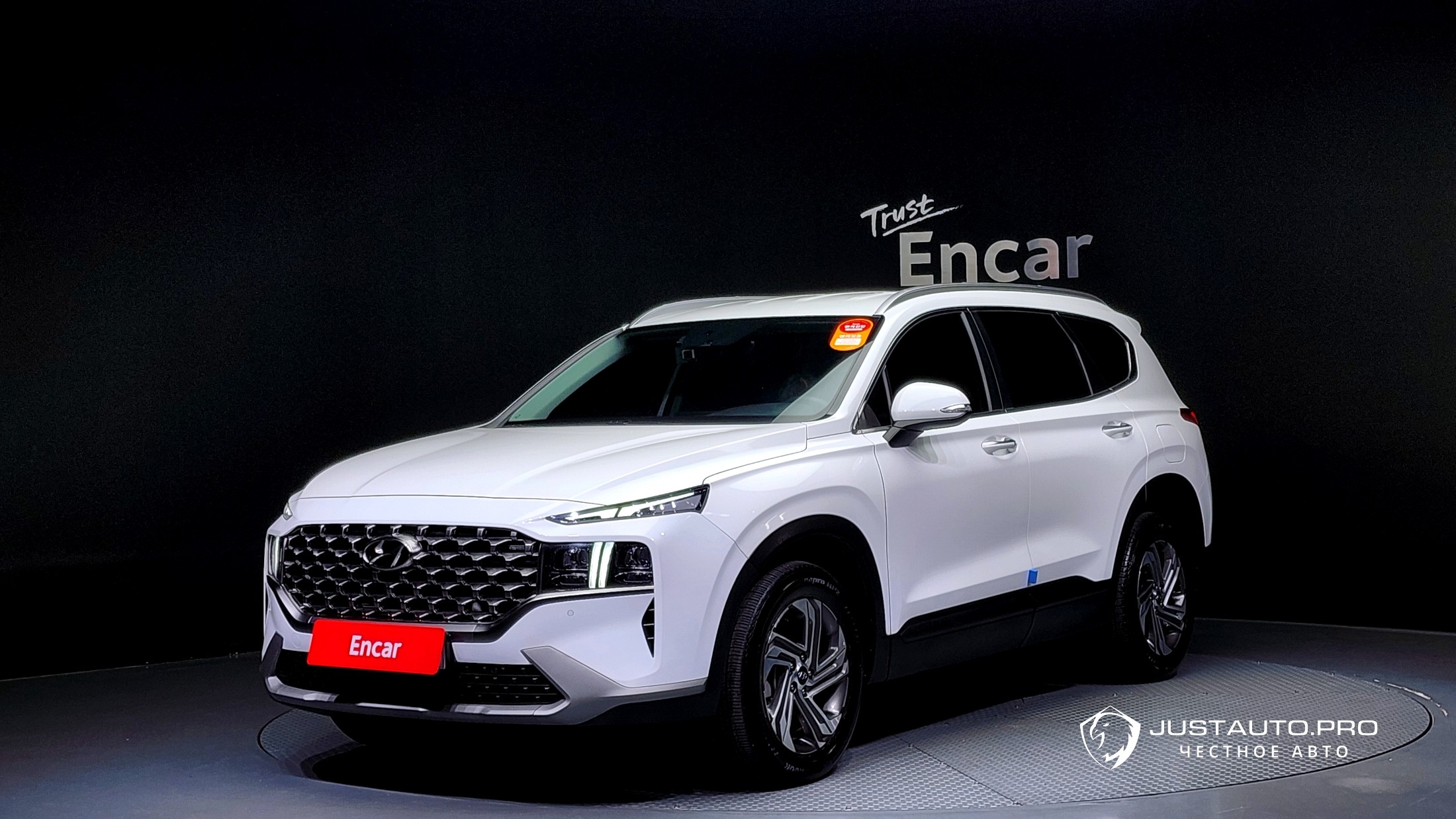 Автомобиль Hyundai Santafe
