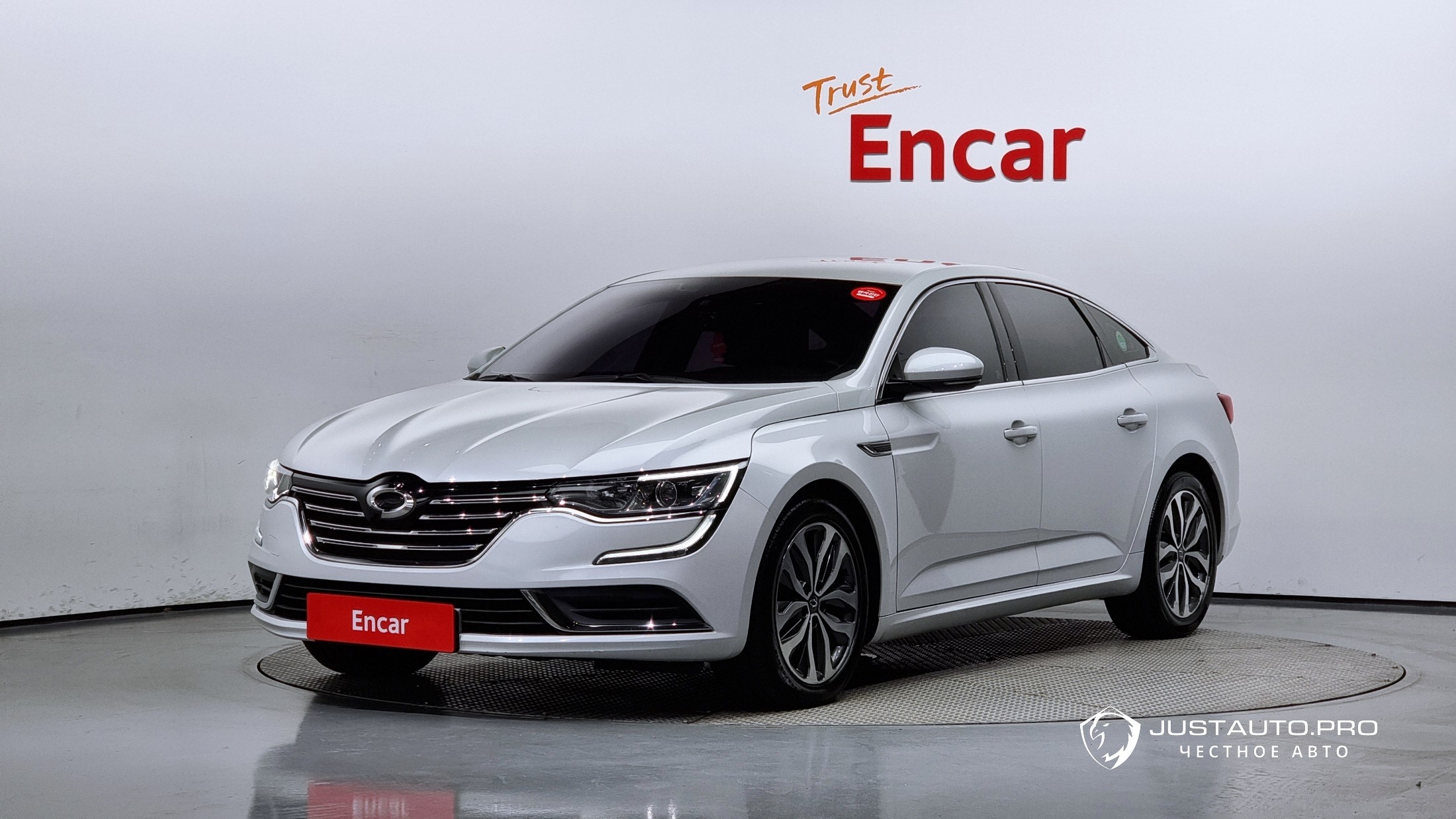 Автомобиль Renault-KoreaSamsung SM6