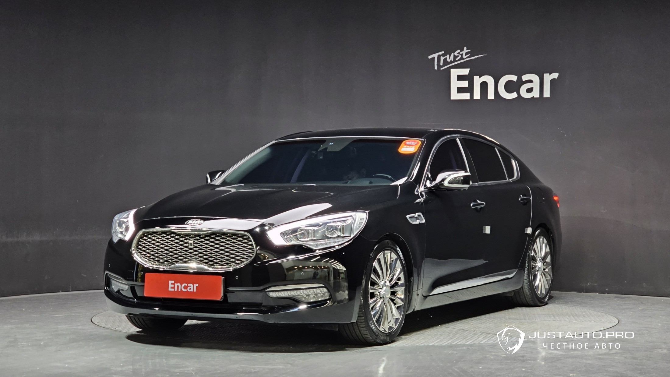 Автомобиль Kia K9