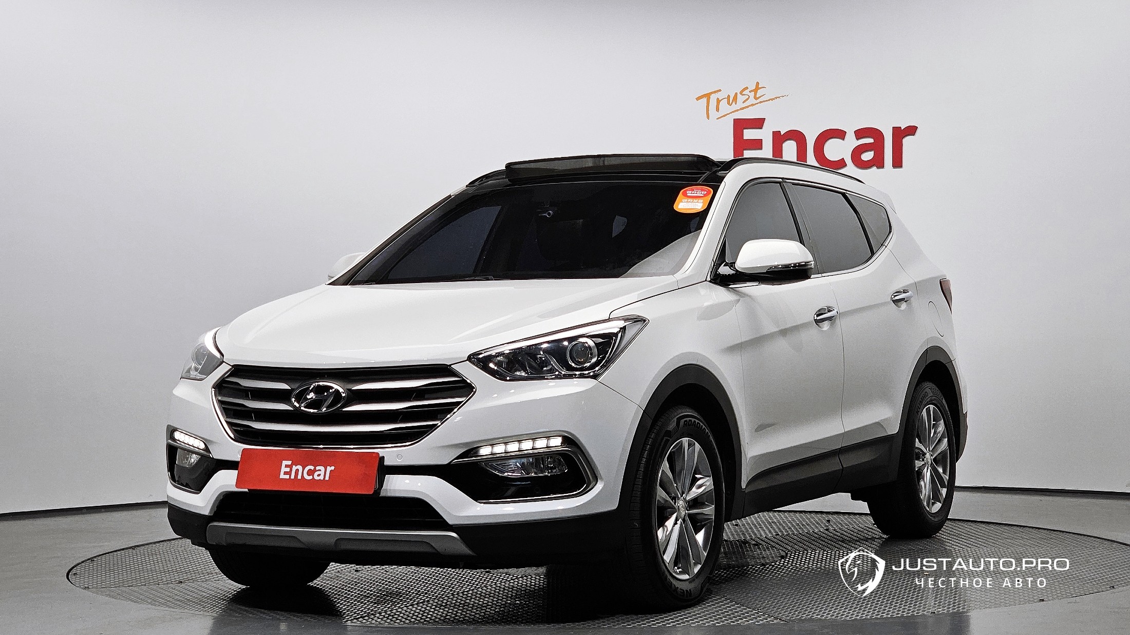 Автомобиль Hyundai Santafe
