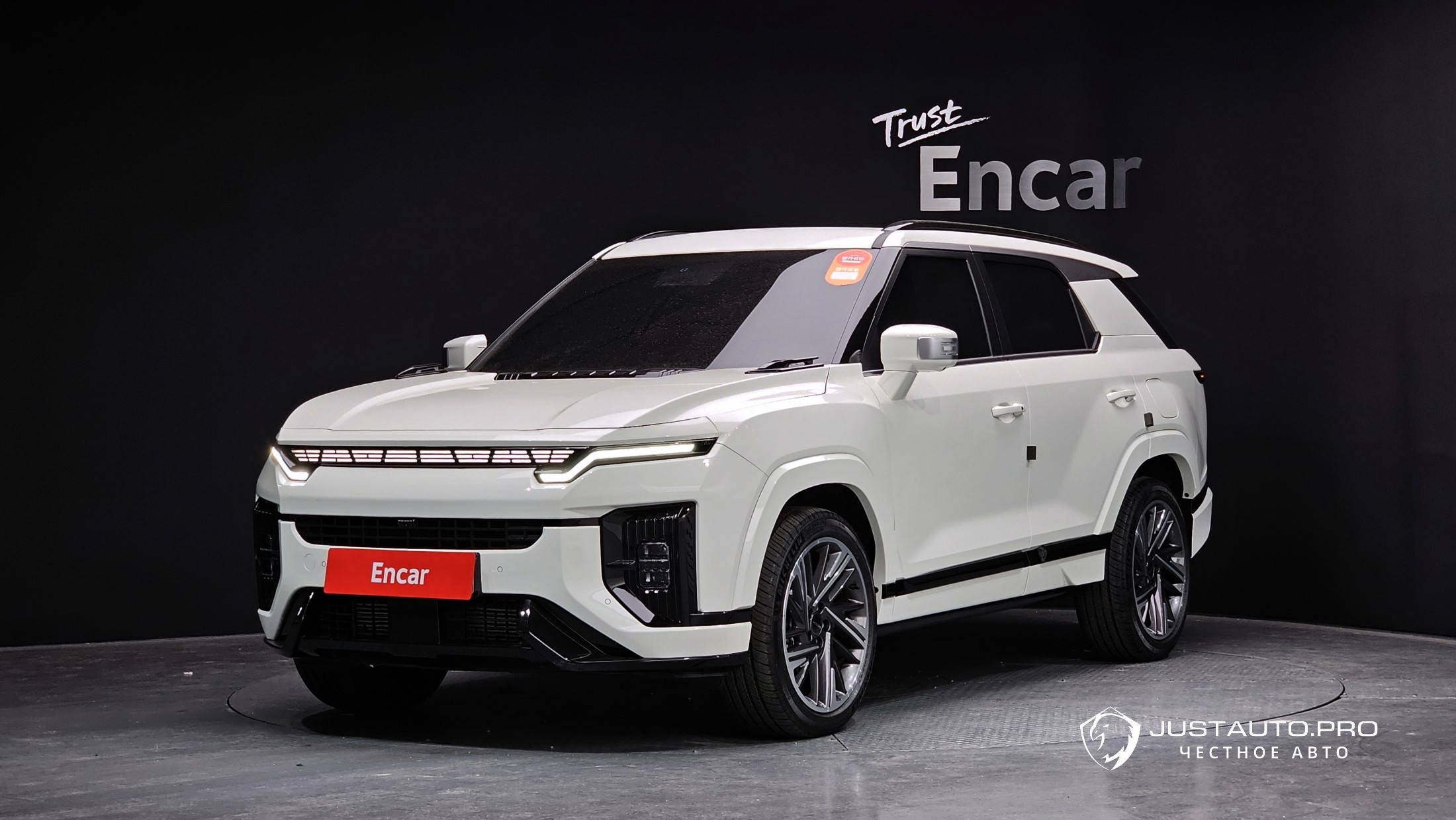 Автомобиль KG_Mobility_Ssangyong Actyon