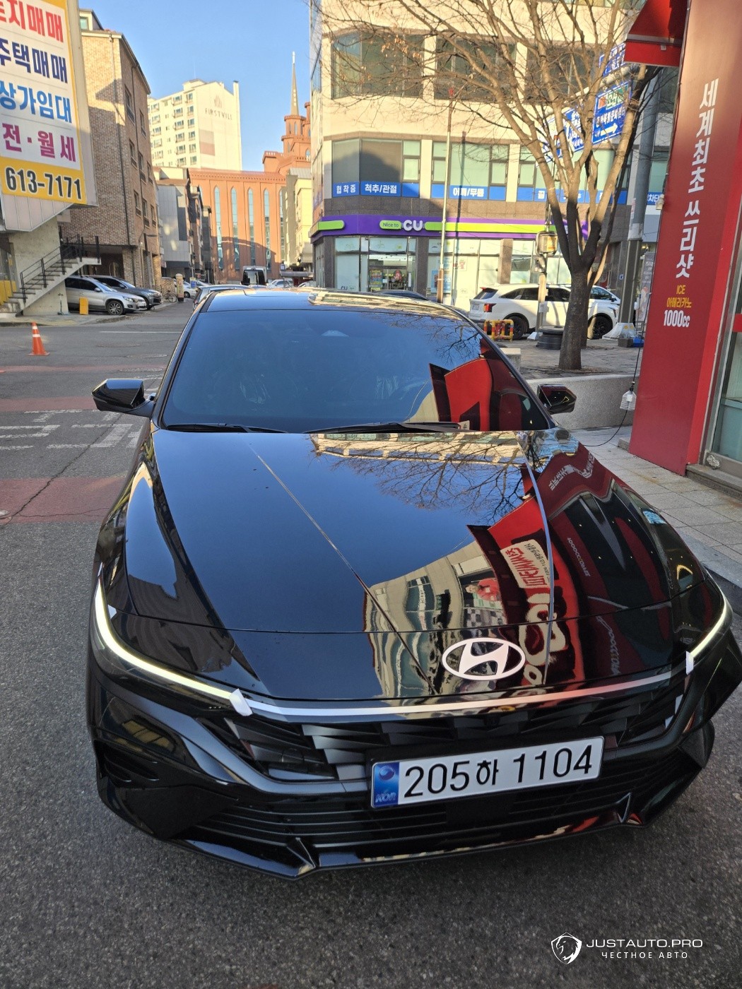 Автомобиль Hyundai AVANTE